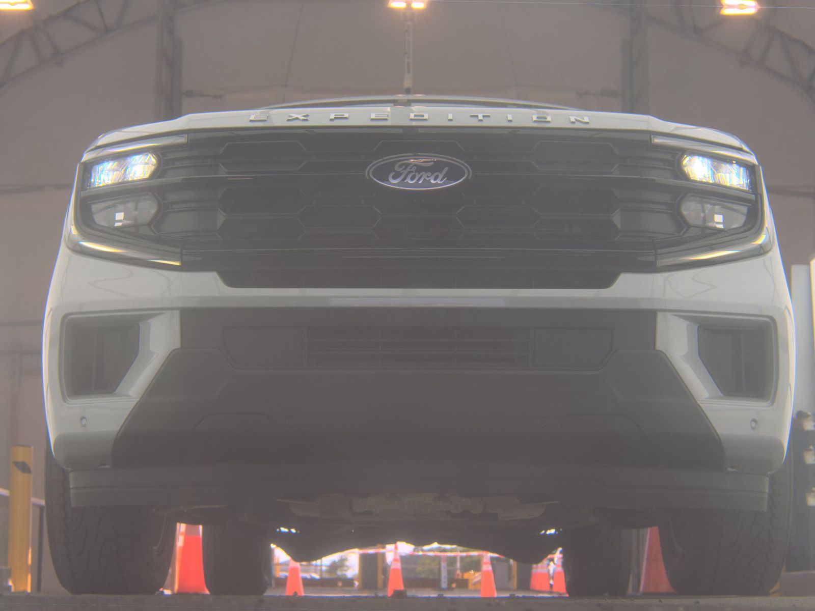 FORD EXPEDITION MAX - 4