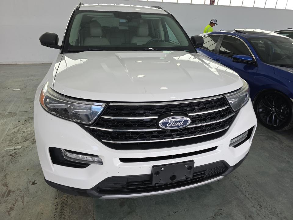 FORD EXPLORER - 3