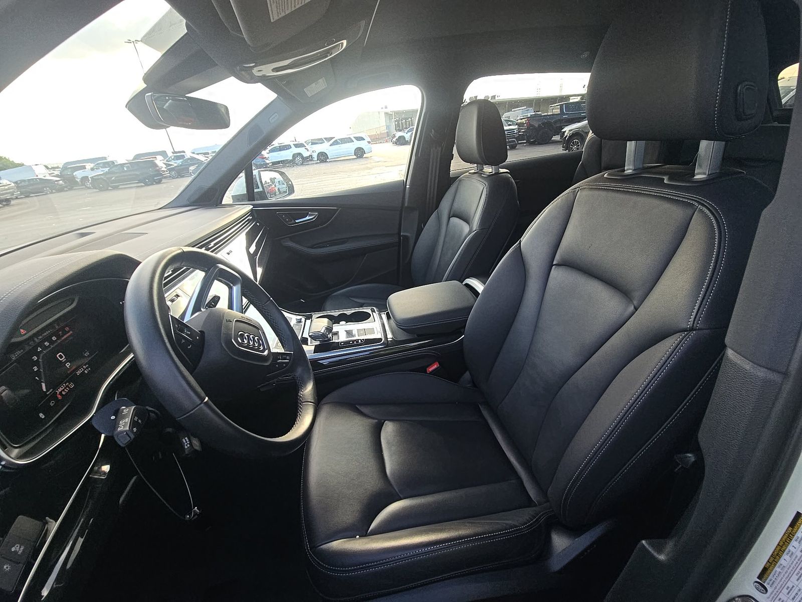 2025 Audi Q7 Premium Plus AWD