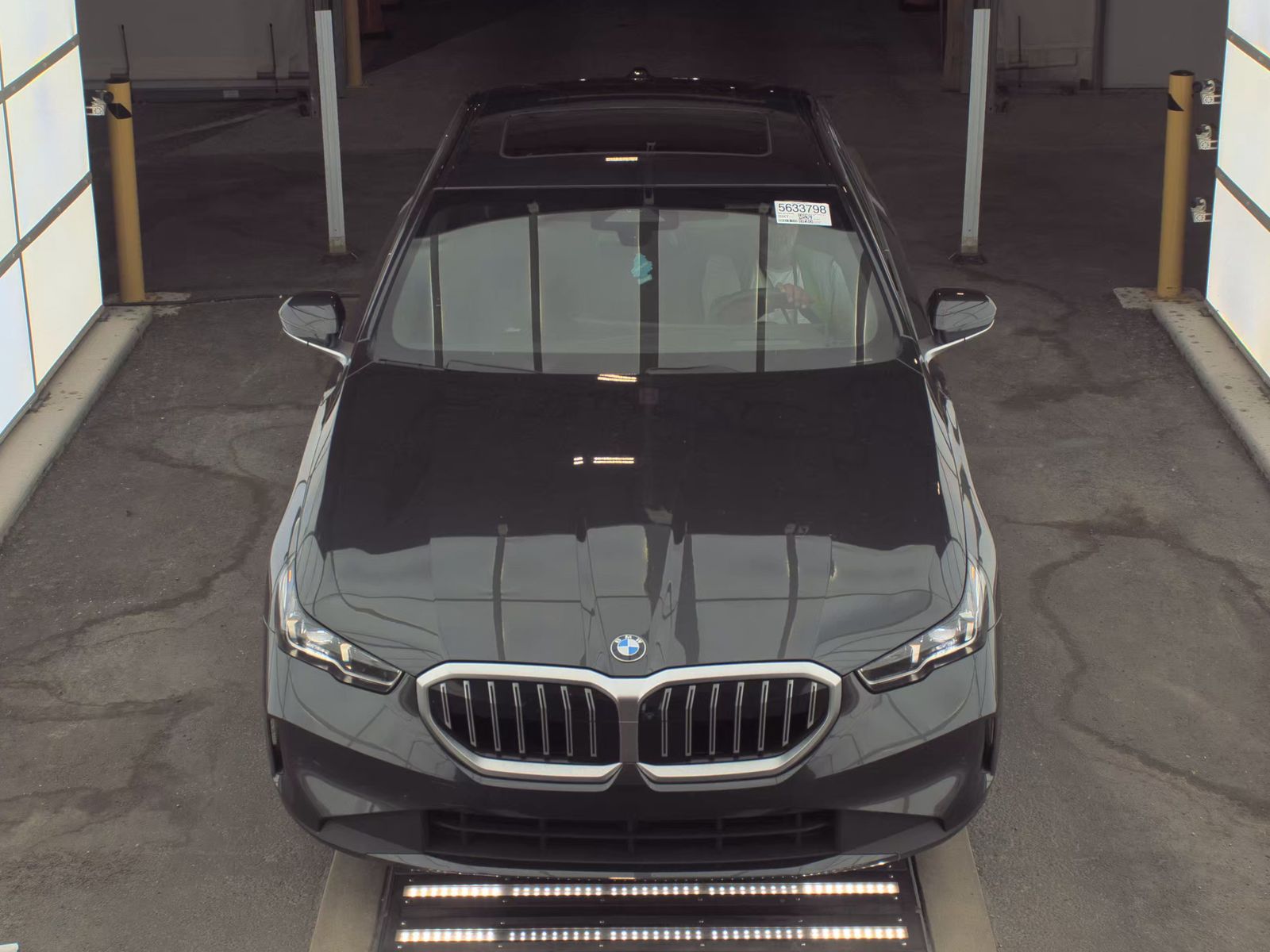 2025 BMW 5 Series 530i RWD