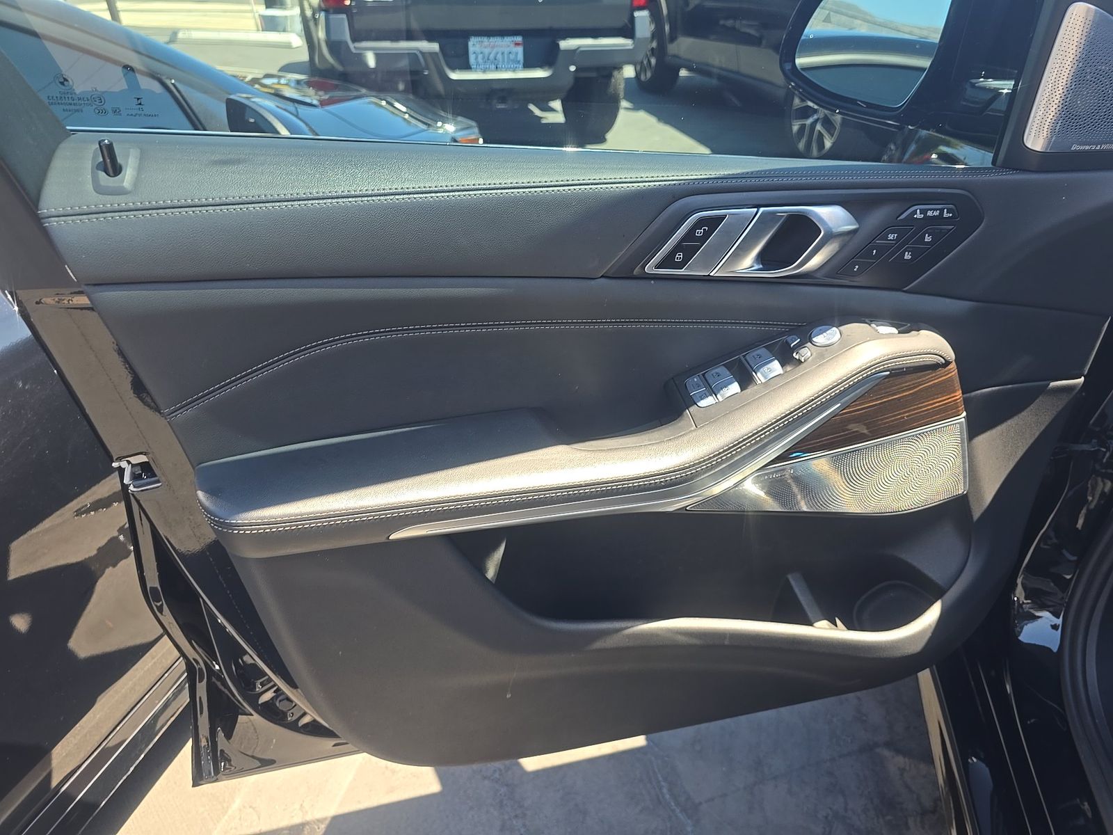 2024 BMW X7 M60i AWD