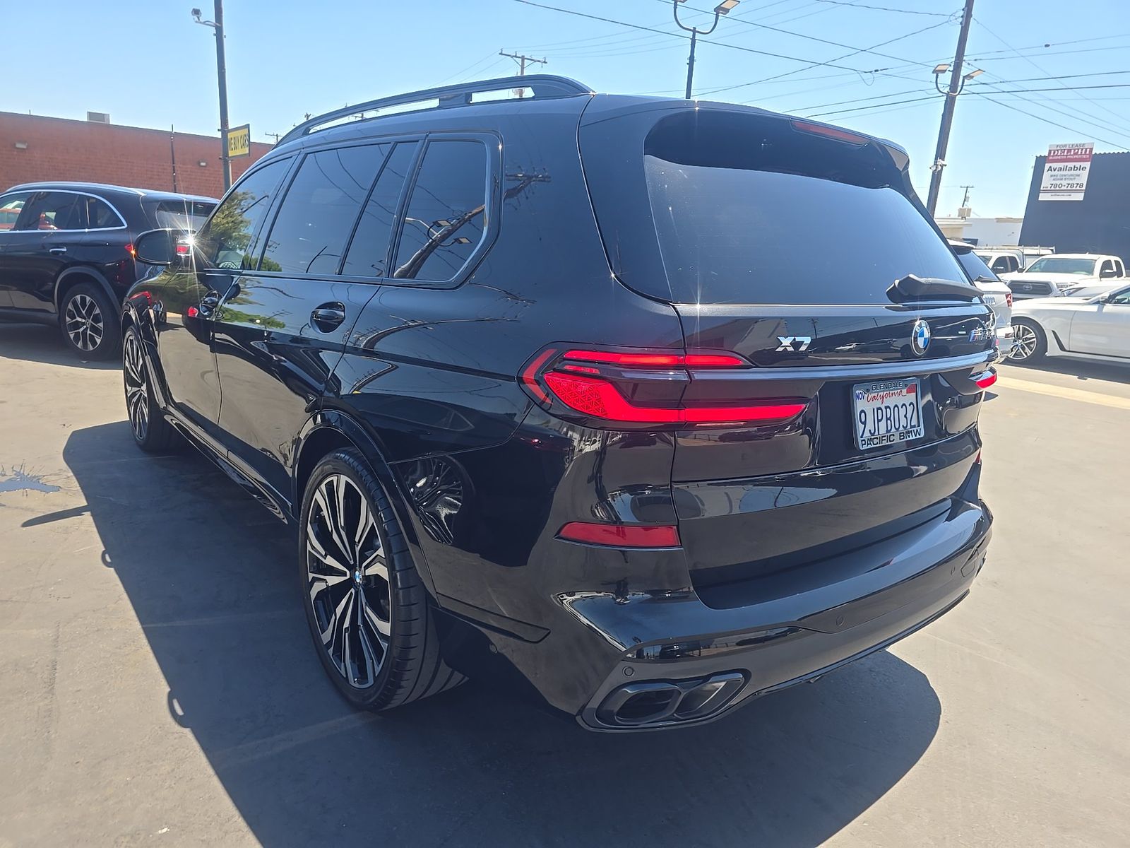 2024 BMW X7 M60i AWD