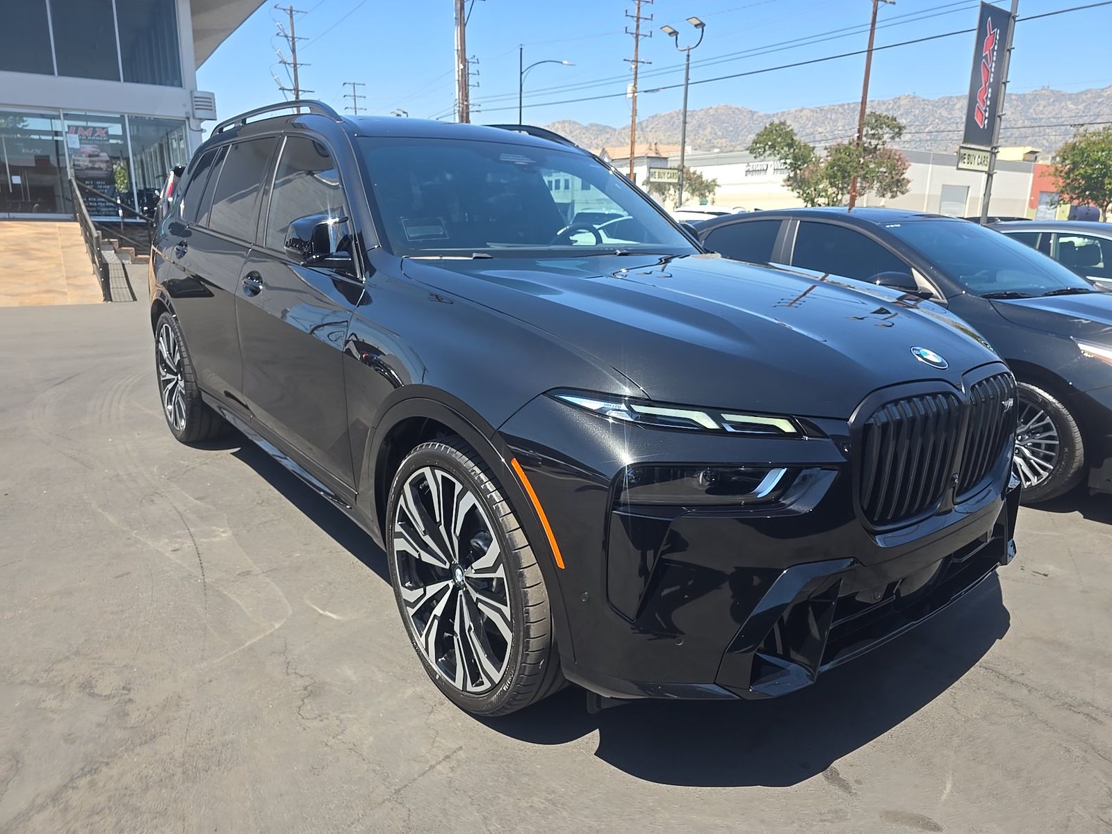 2024 BMW X7 M60i AWD