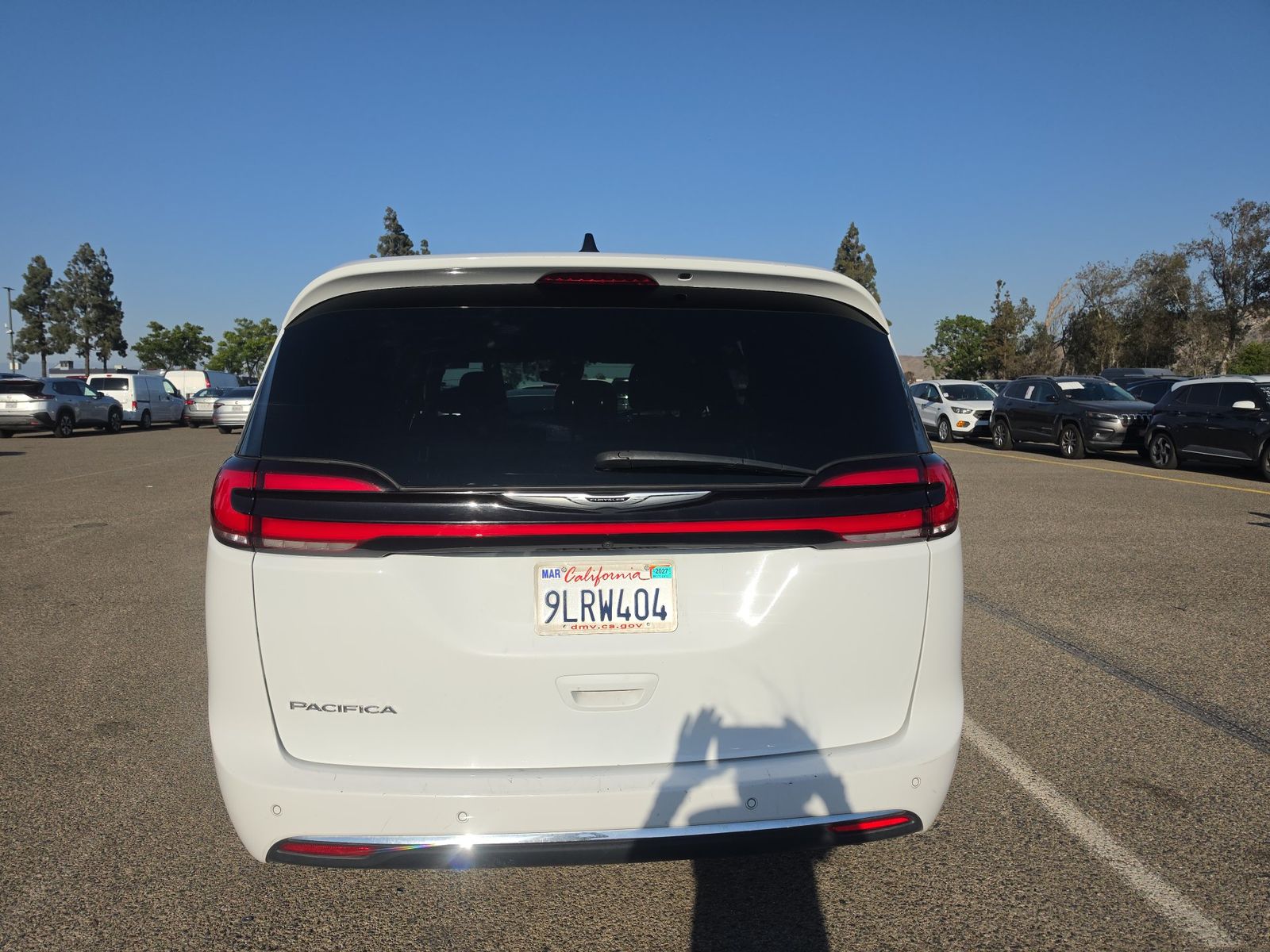 2024 Chrysler Pacifica Touring FWD