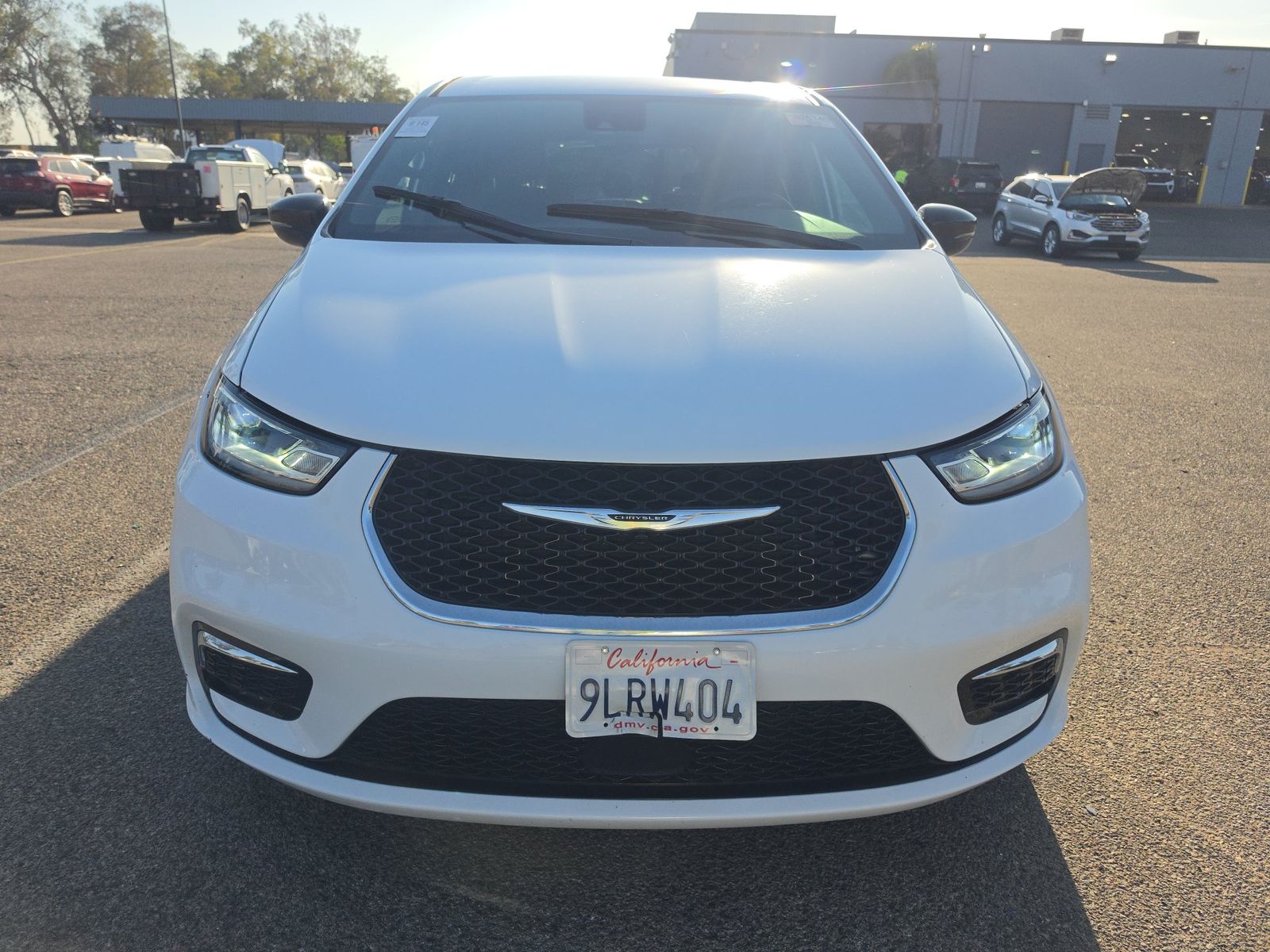 2024 Chrysler Pacifica Touring FWD