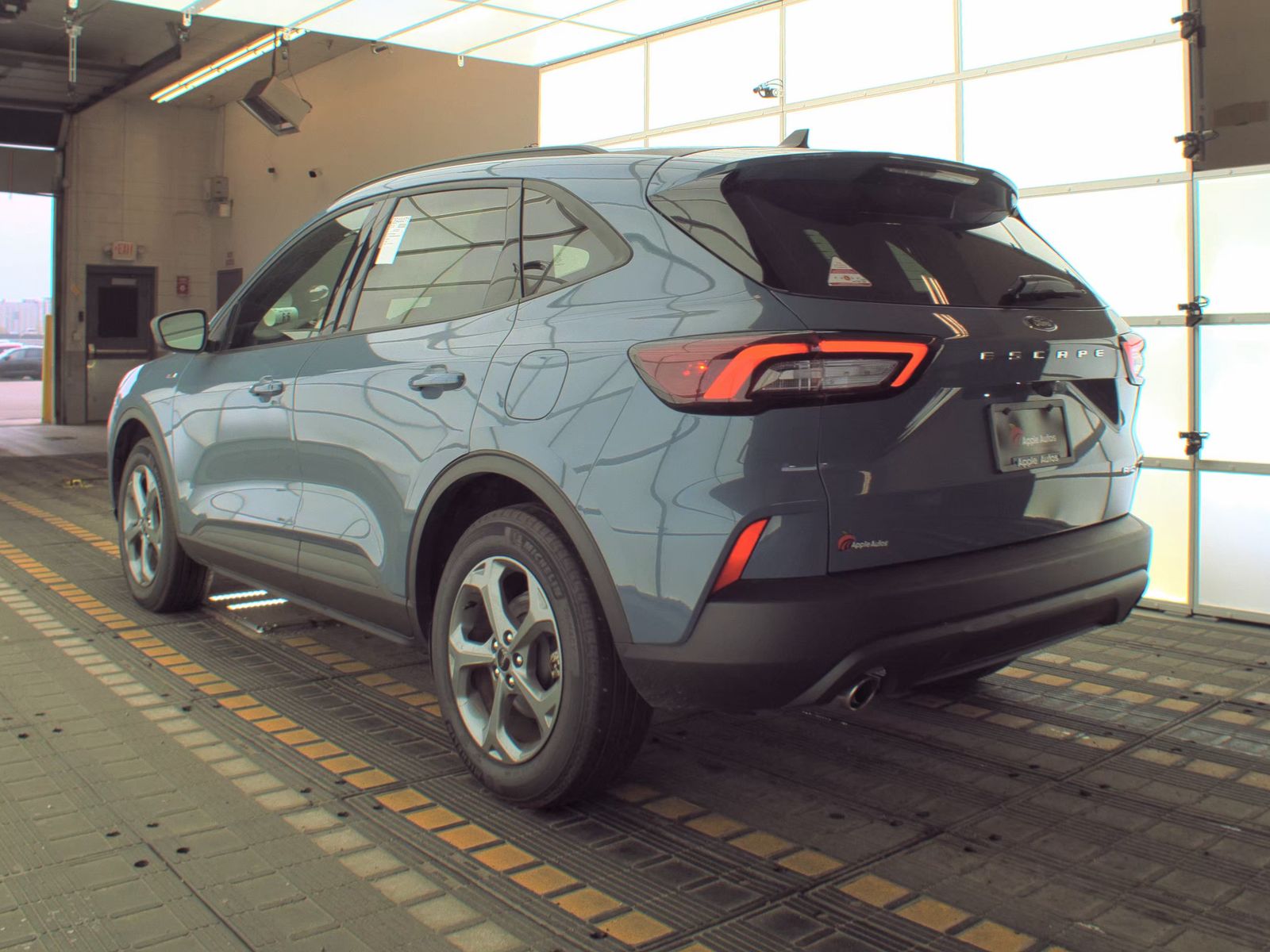 FORD ESCAPE - 7