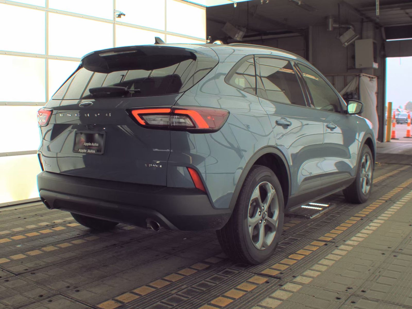 FORD ESCAPE - 5