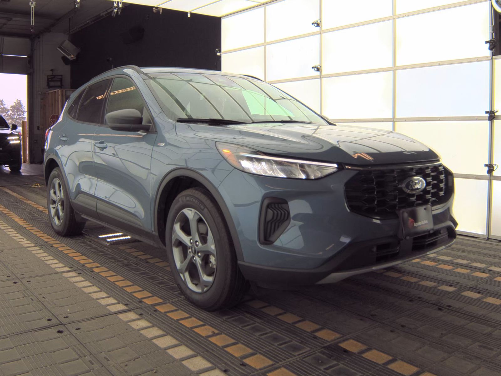 FORD ESCAPE - 4