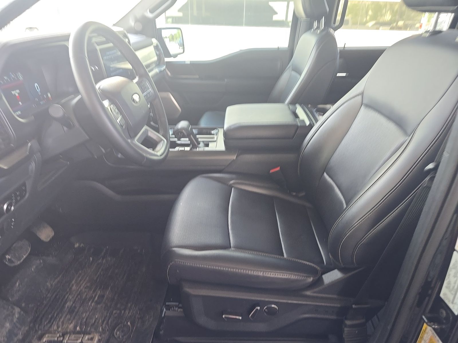 FORD F-150 - 8