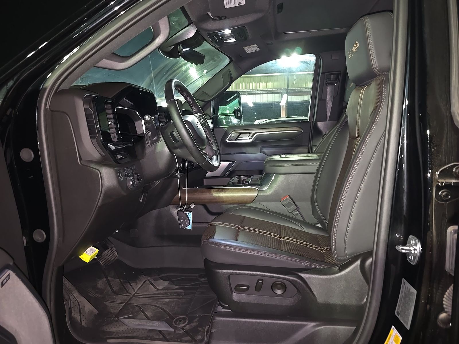 2025 Chevrolet Silverado 2500HD High Country AWD