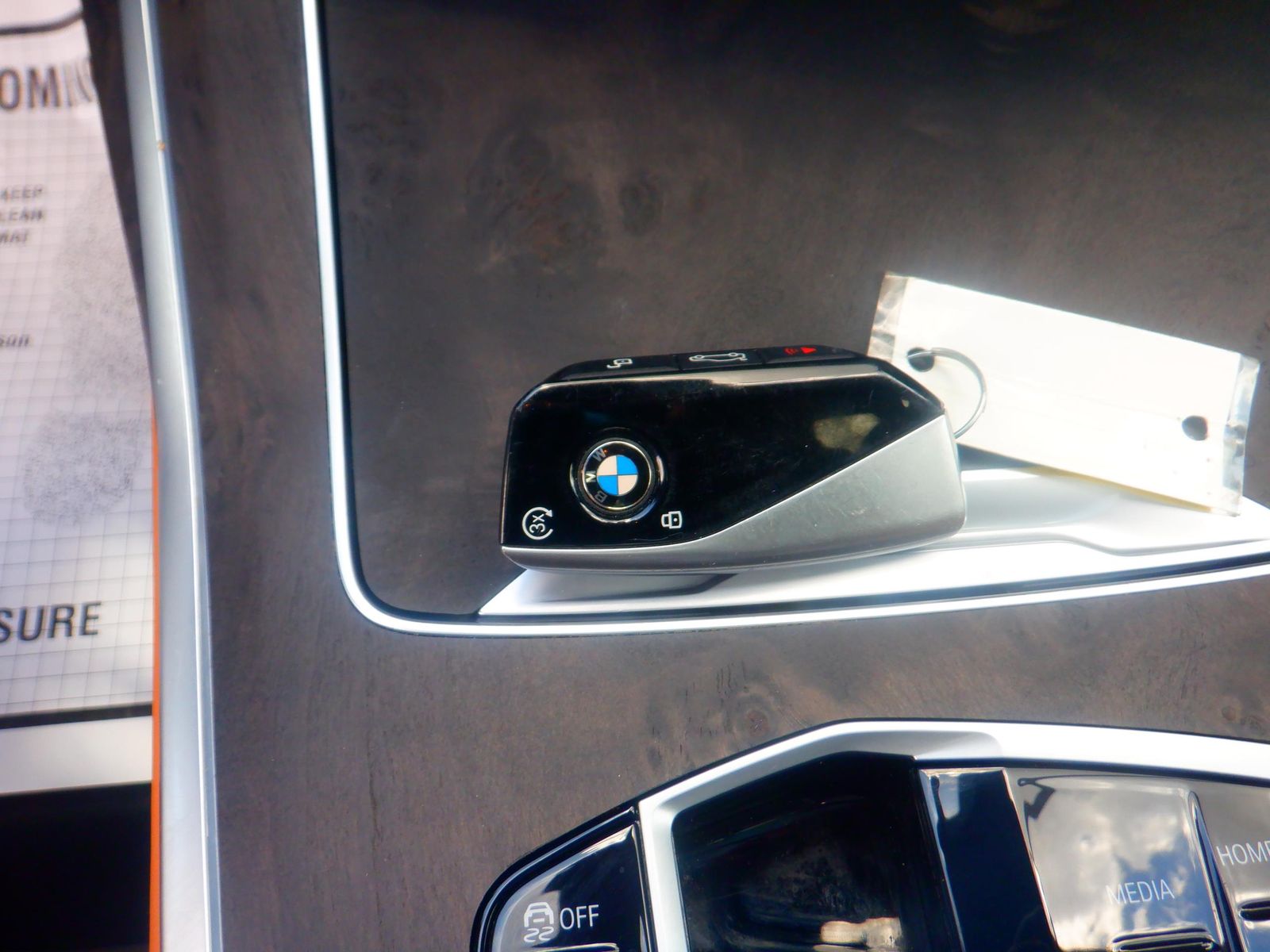 2023 BMW X7 xDrive40i AWD