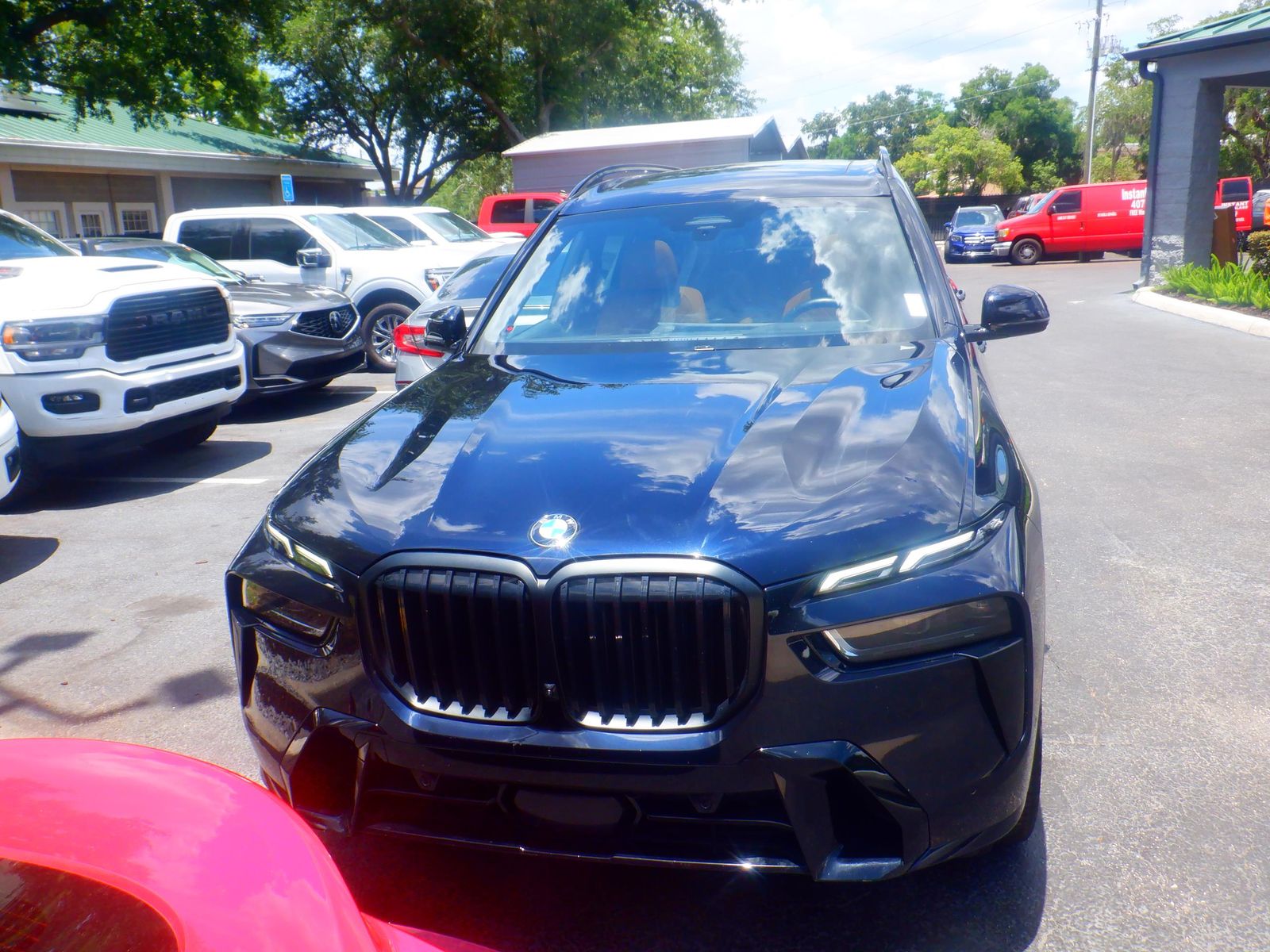 2023 BMW X7 xDrive40i AWD