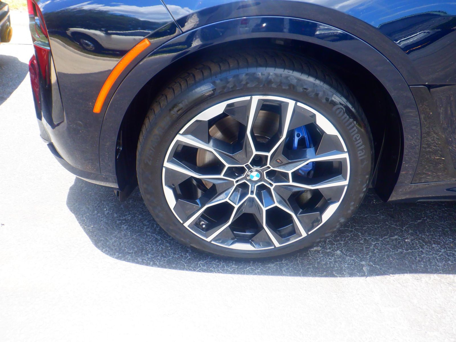 2023 BMW X7 xDrive40i AWD