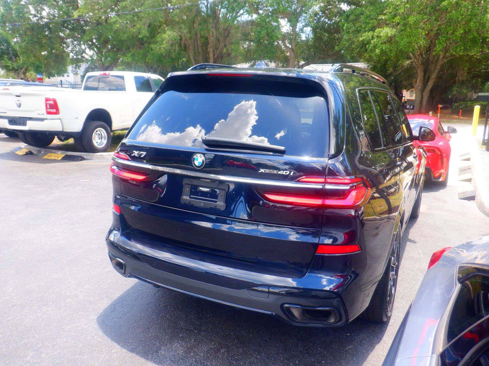 2023 BMW X7 xDrive40i AWD