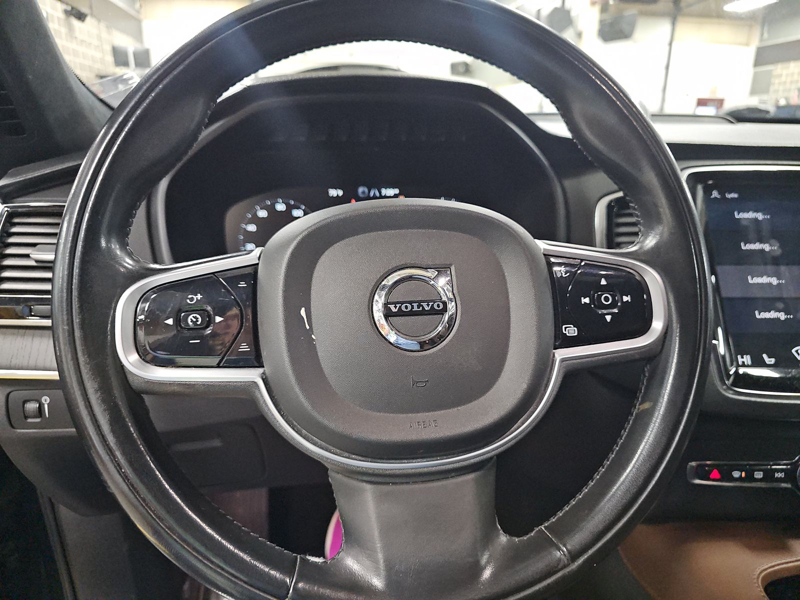 Volvo XC90 T6 Inscription 7-Passenger снимка Volvo XC90 T6 Inscription 7-Passenger