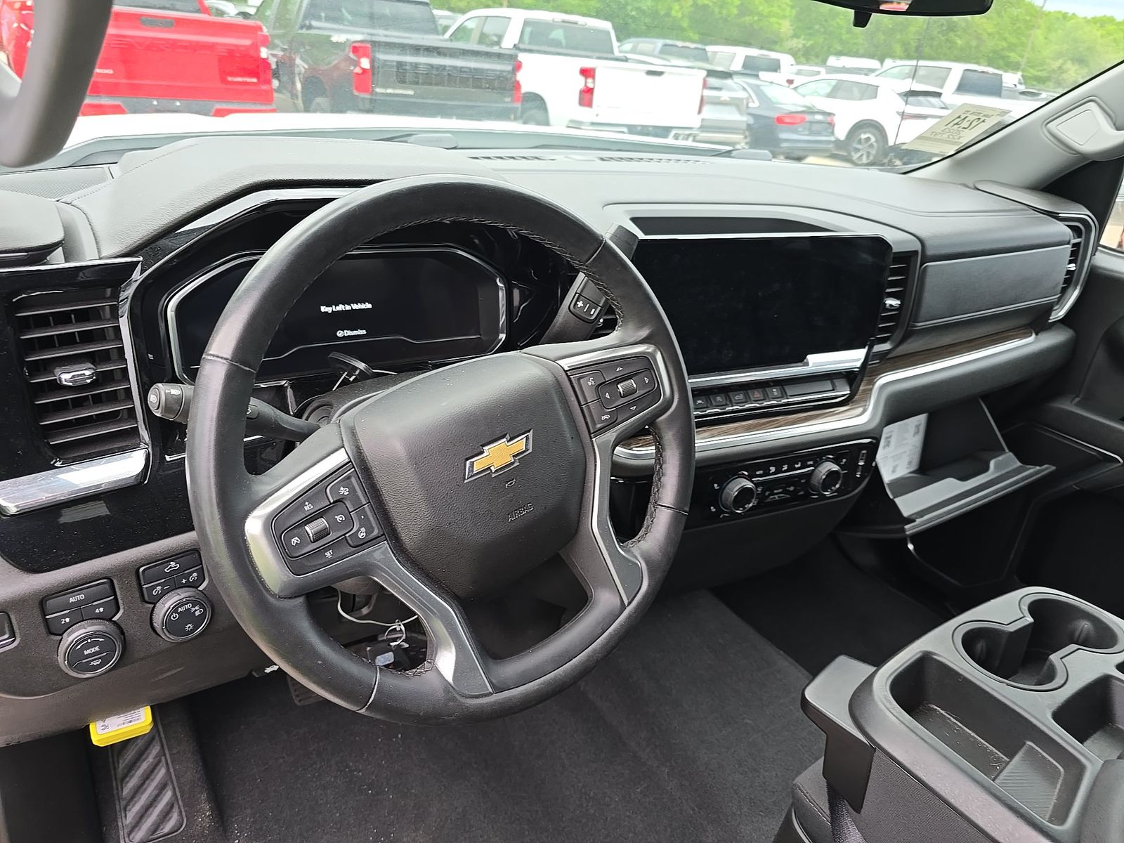 2023 Chevrolet Silverado 1500 LT AWD