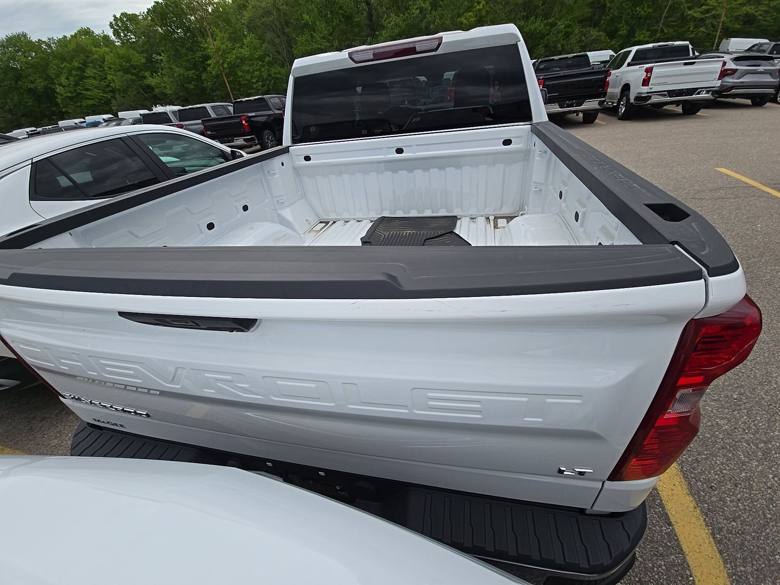 2023 Chevrolet Silverado 1500 LT AWD