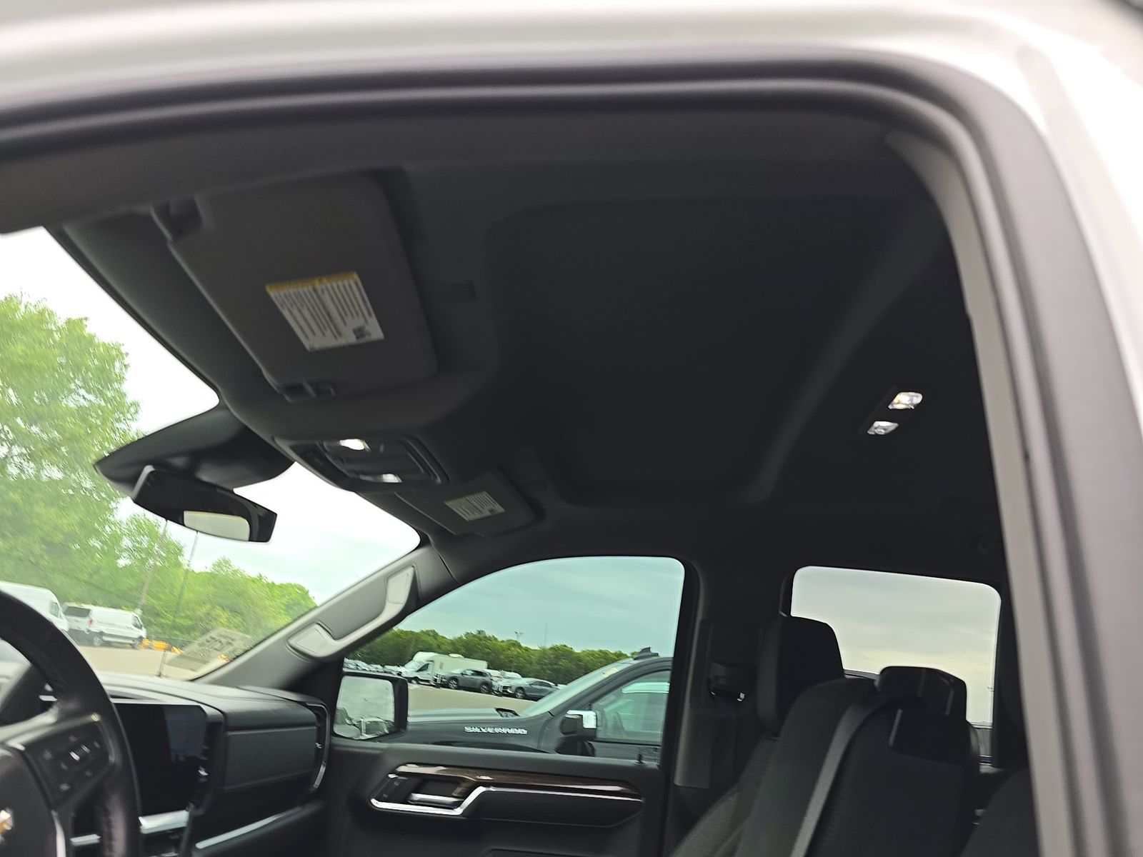 2023 Chevrolet Silverado 1500 LT AWD