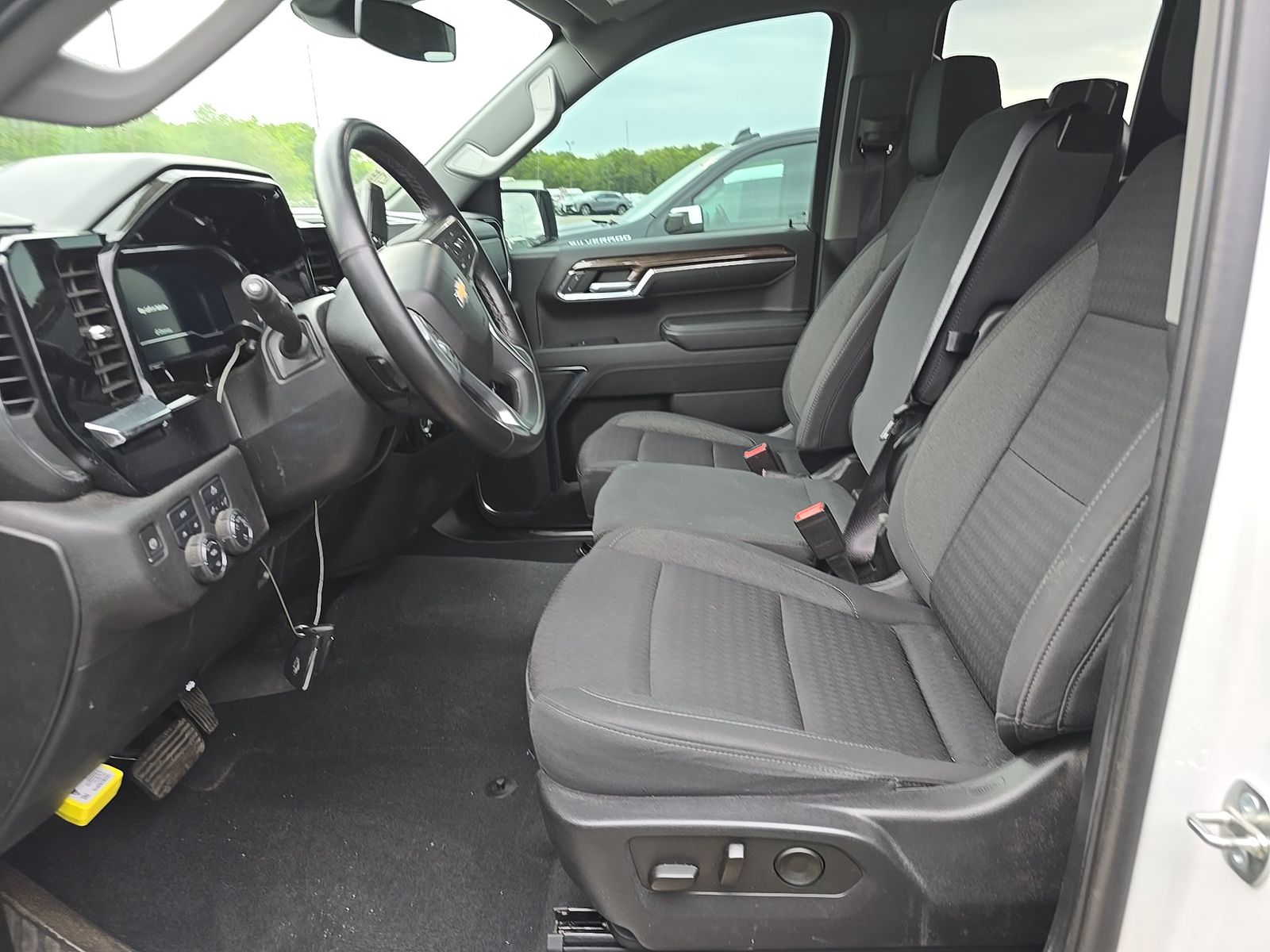 2023 Chevrolet Silverado 1500 LT AWD