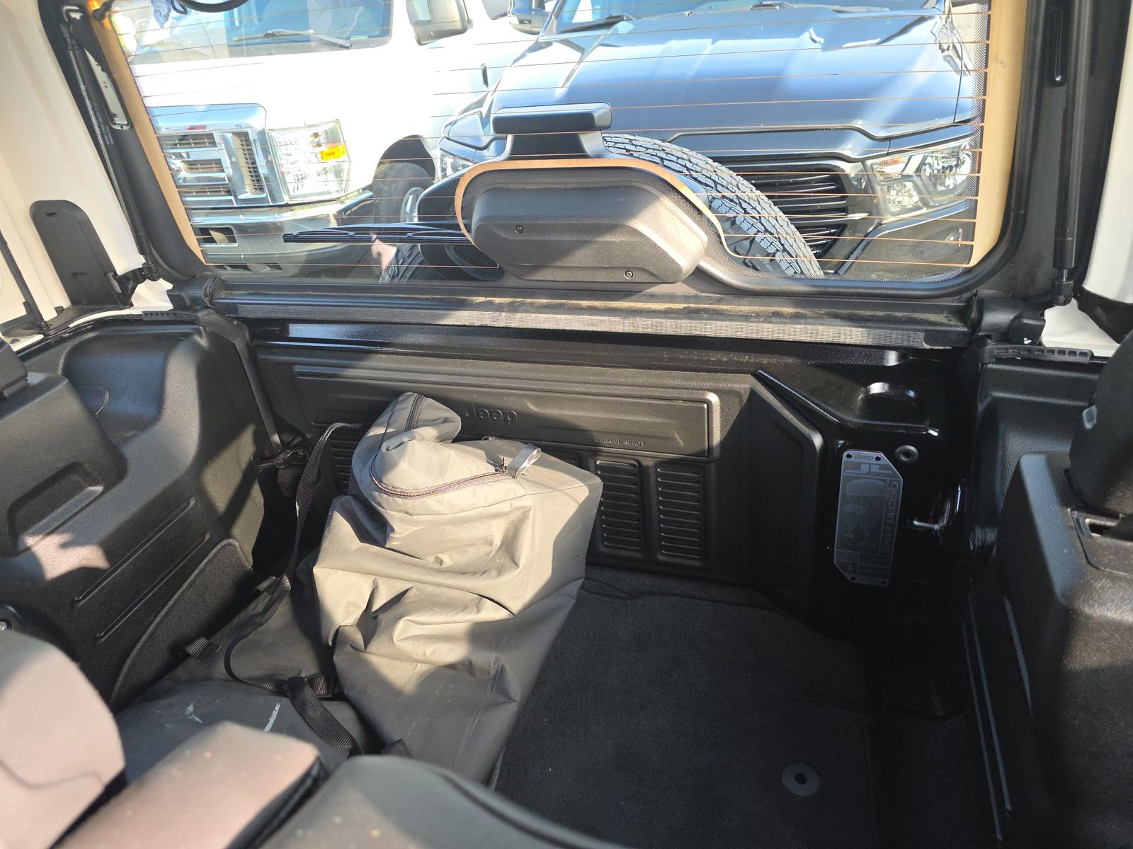 2023 Jeep Wrangler Freedom AWD