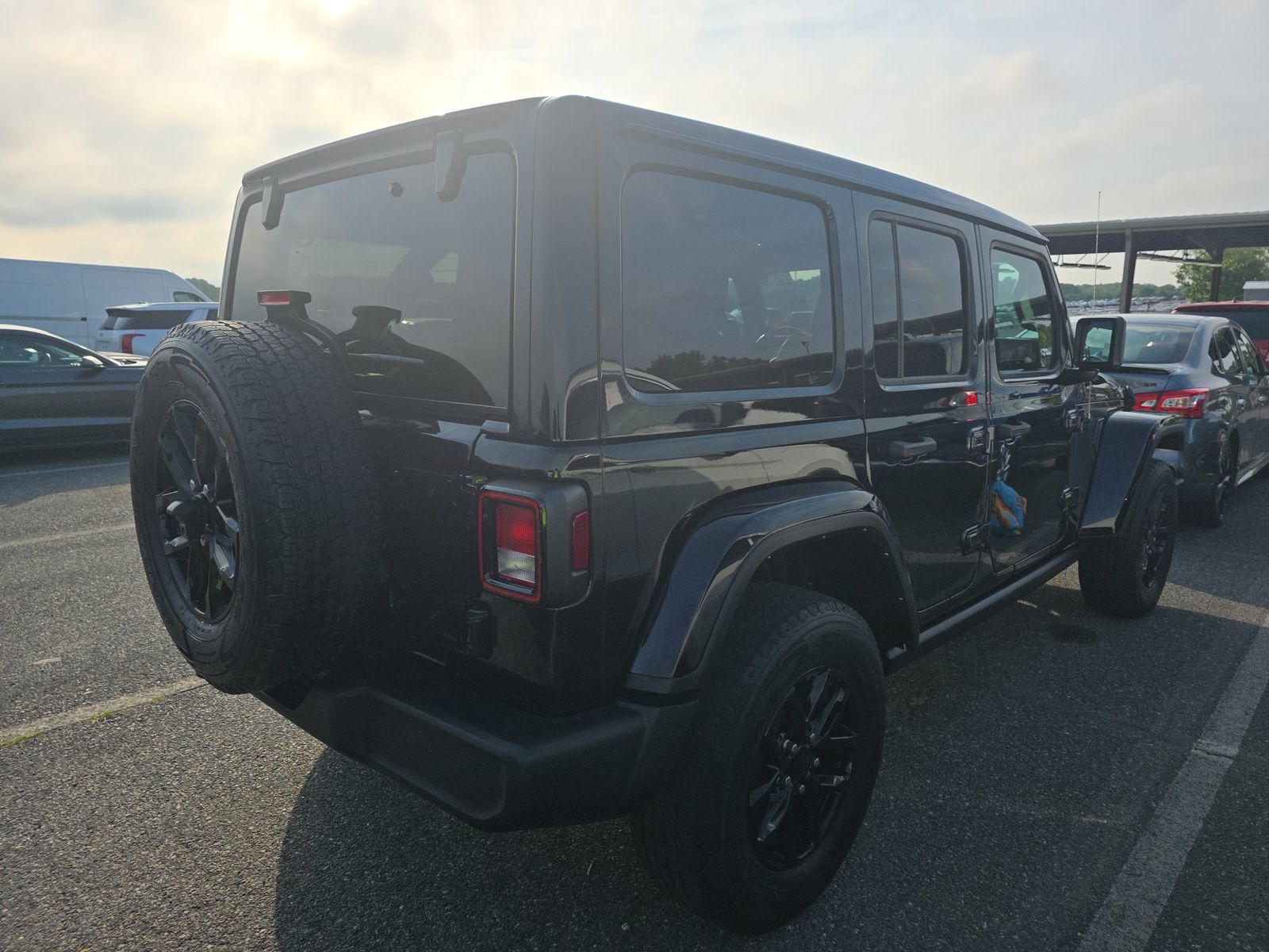 2023 Jeep Wrangler Freedom AWD