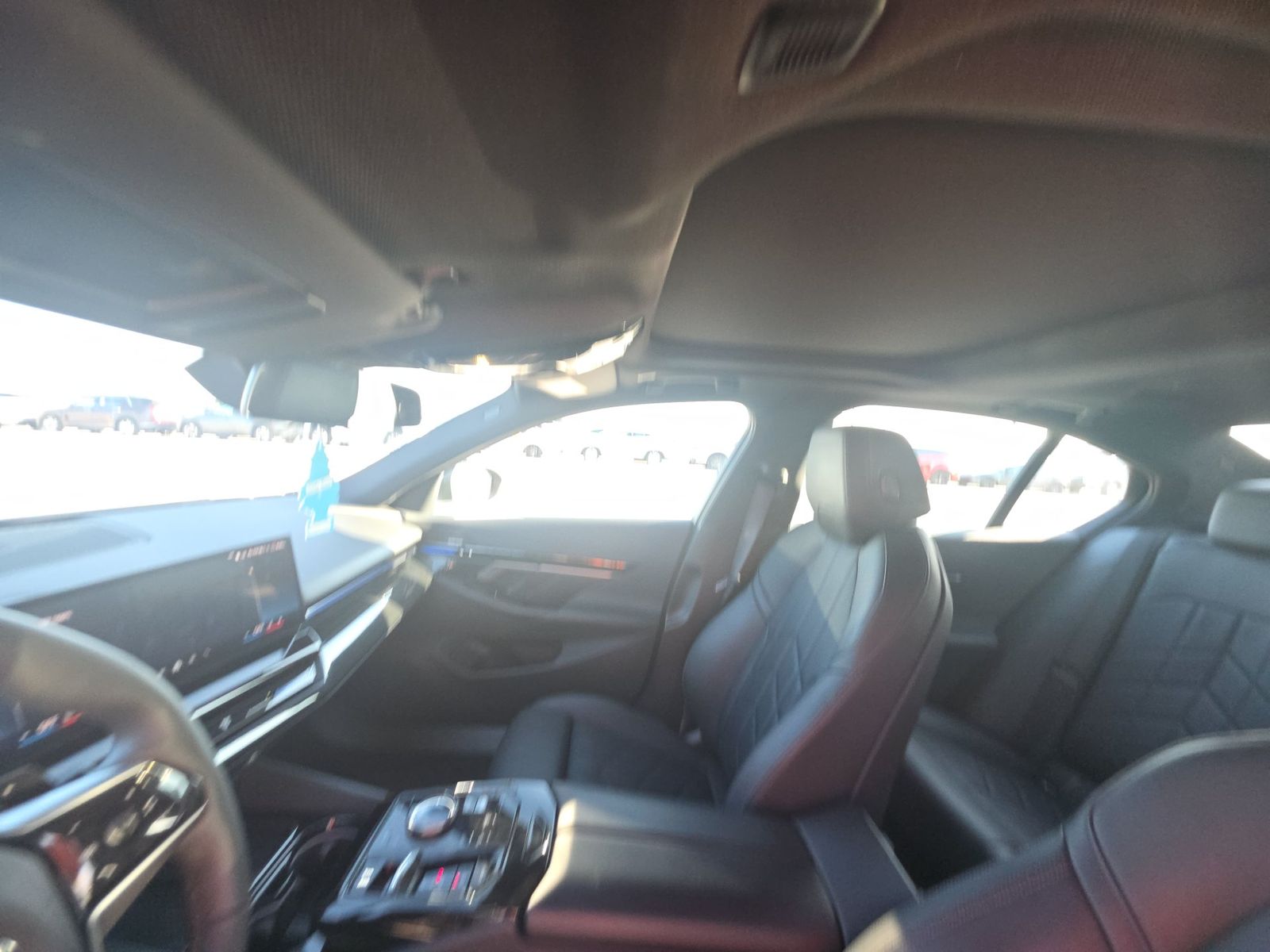 2025 BMW 5 Series 530i RWD