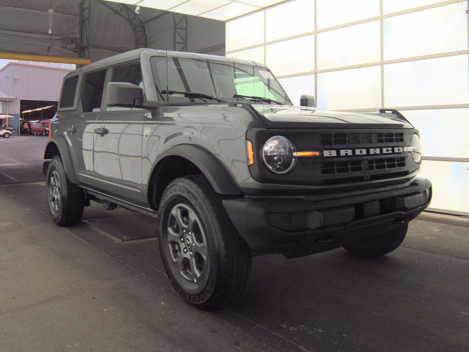 FORD BRONCO - 5