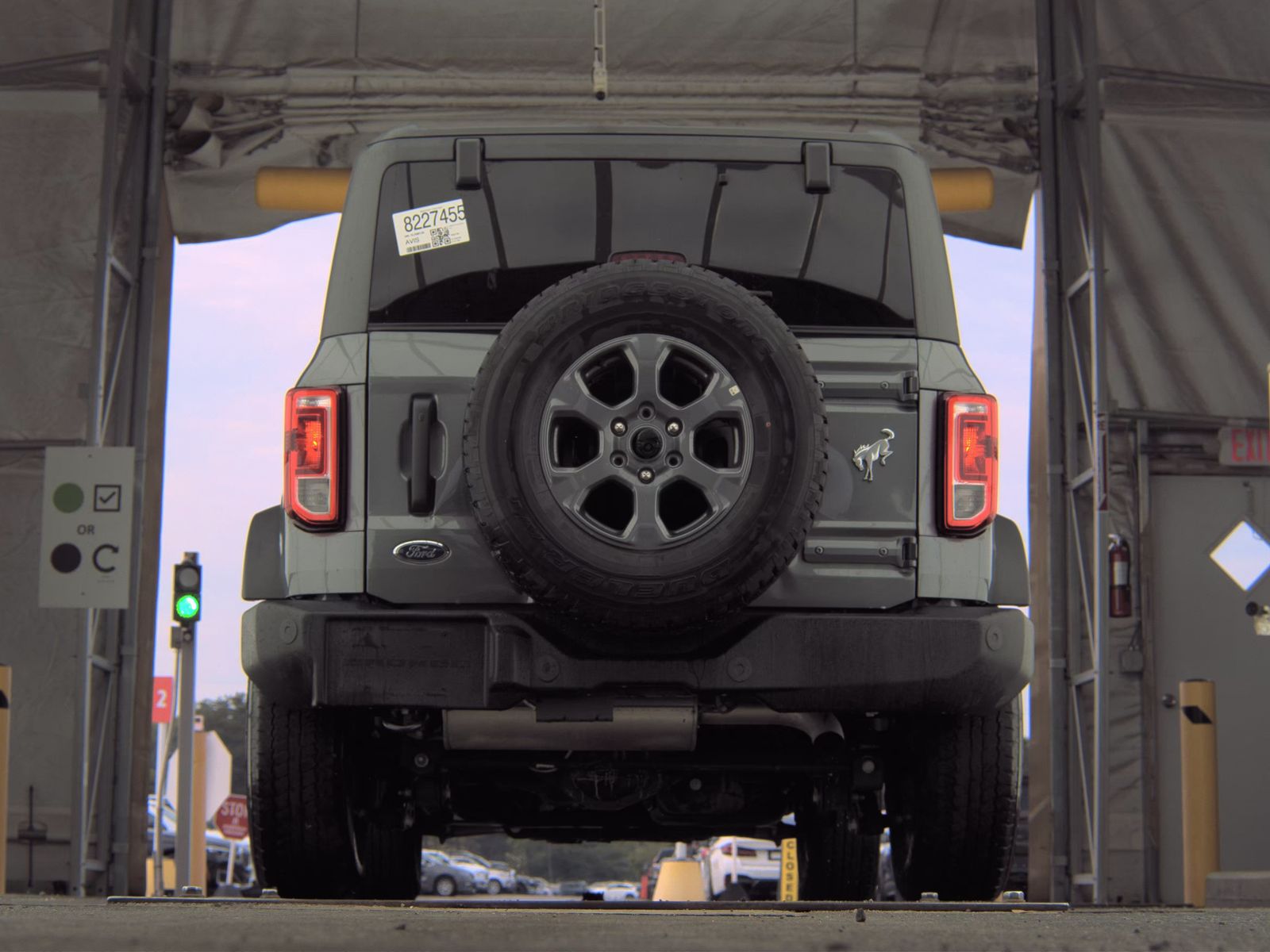 FORD BRONCO - 8