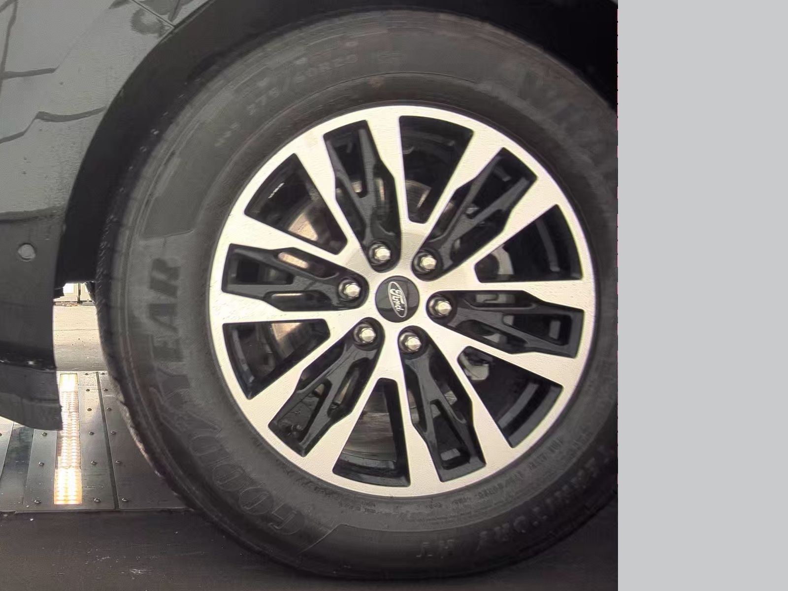 FORD EXPEDITION MAX - 10