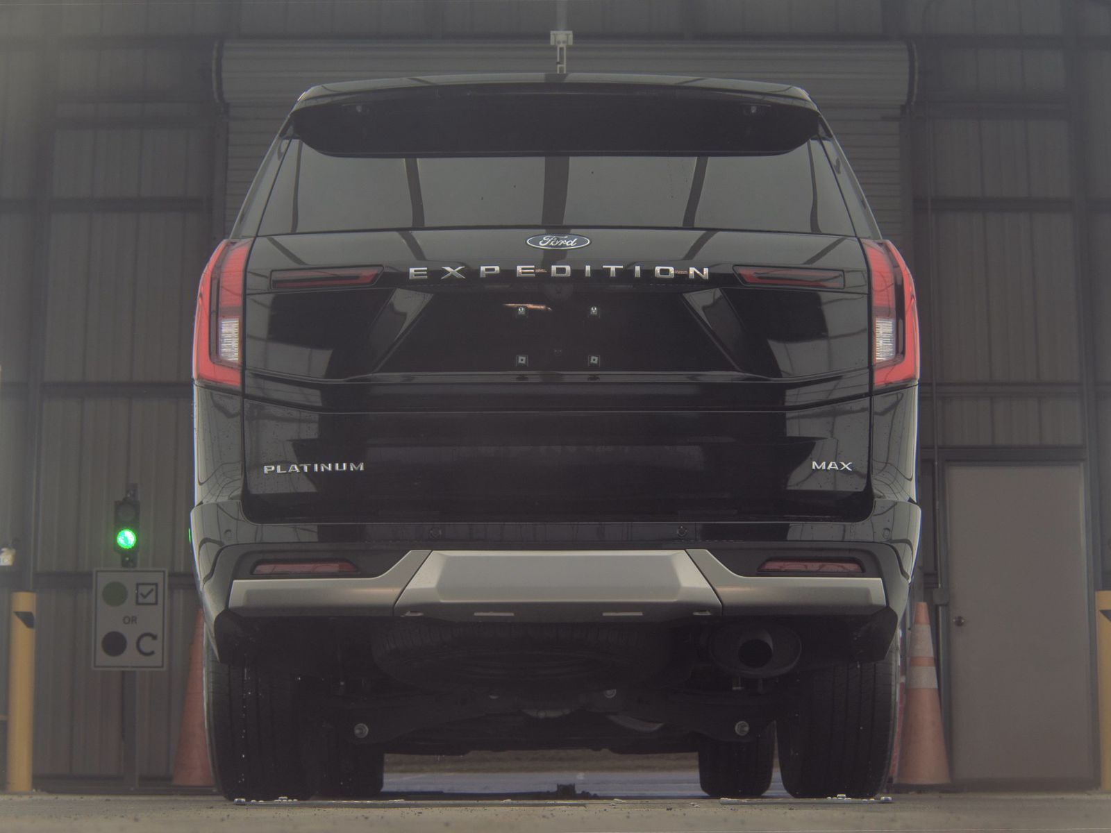 FORD EXPEDITION MAX - 8