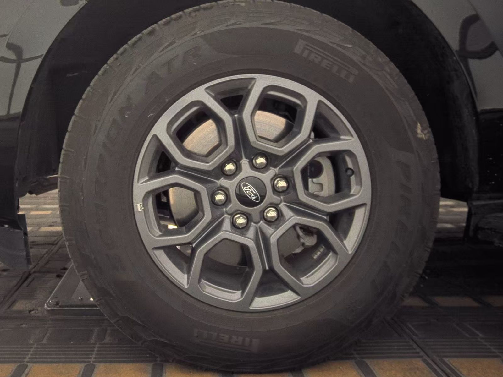 FORD EXPEDITION - 10