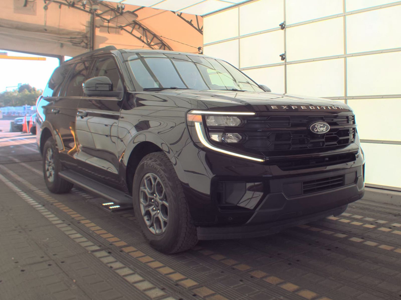 FORD EXPEDITION - 5