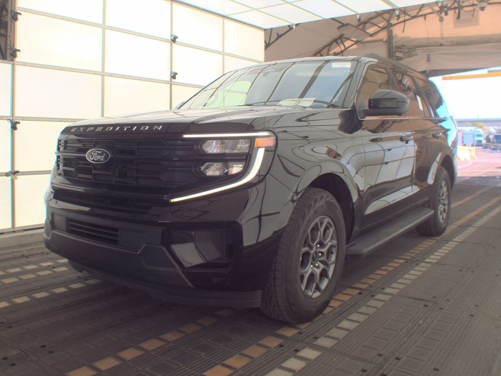 FORD EXPEDITION - 1