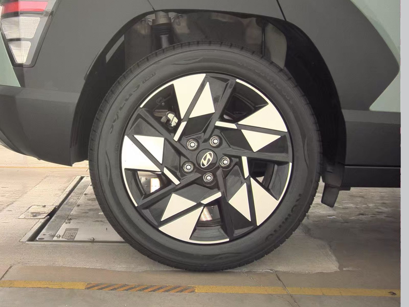 2024 Hyundai Kona SEL FWD