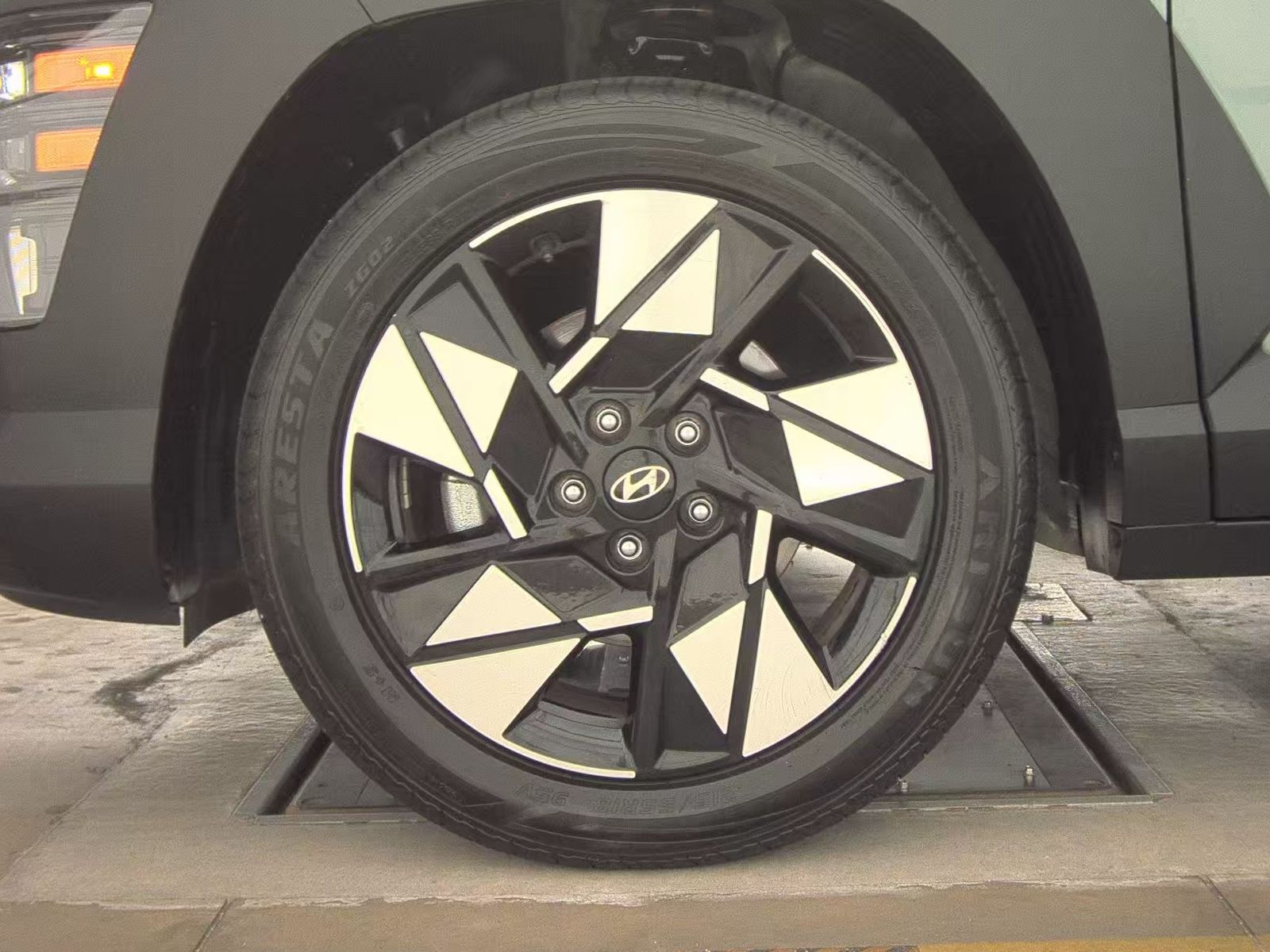 2024 Hyundai Kona SEL FWD