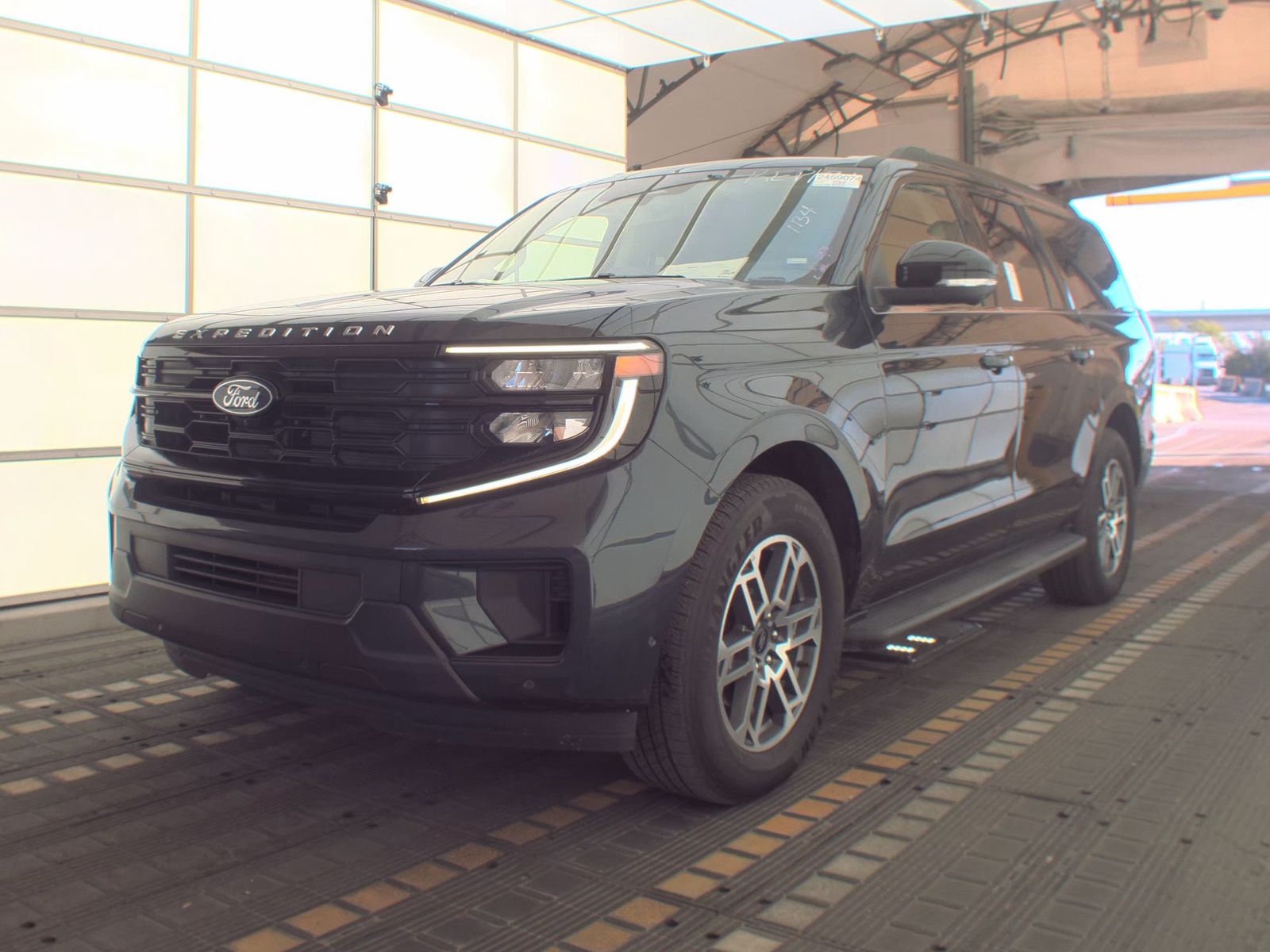 FORD EXPEDITION MAX - 1