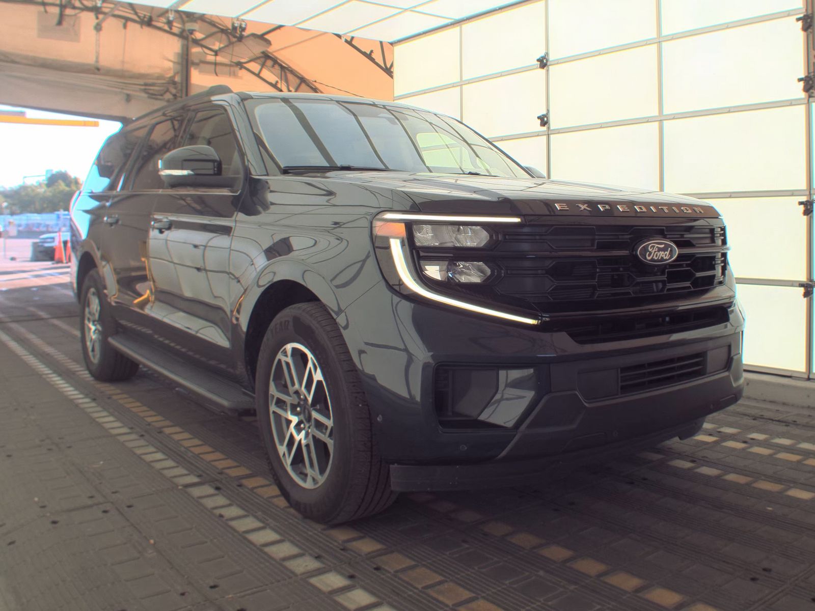 FORD EXPEDITION MAX - 5