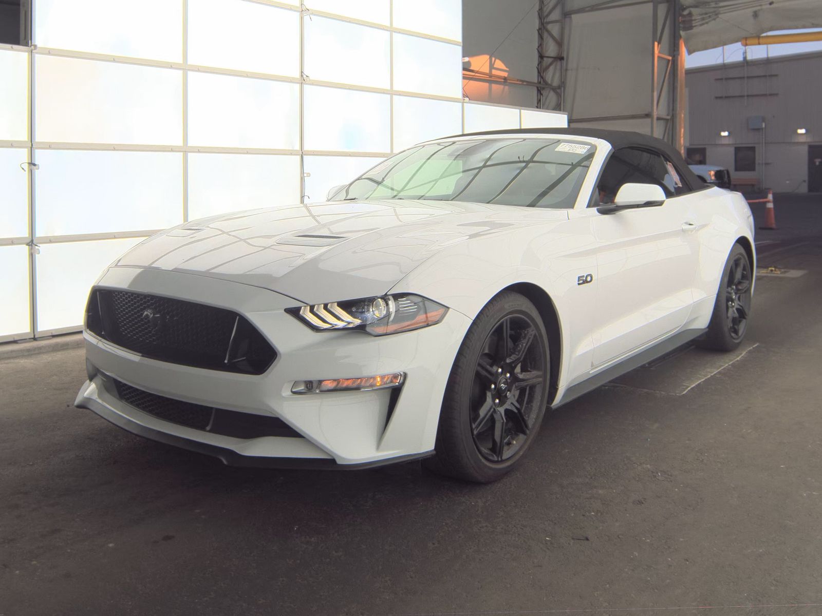 FORD MUSTANG - 1