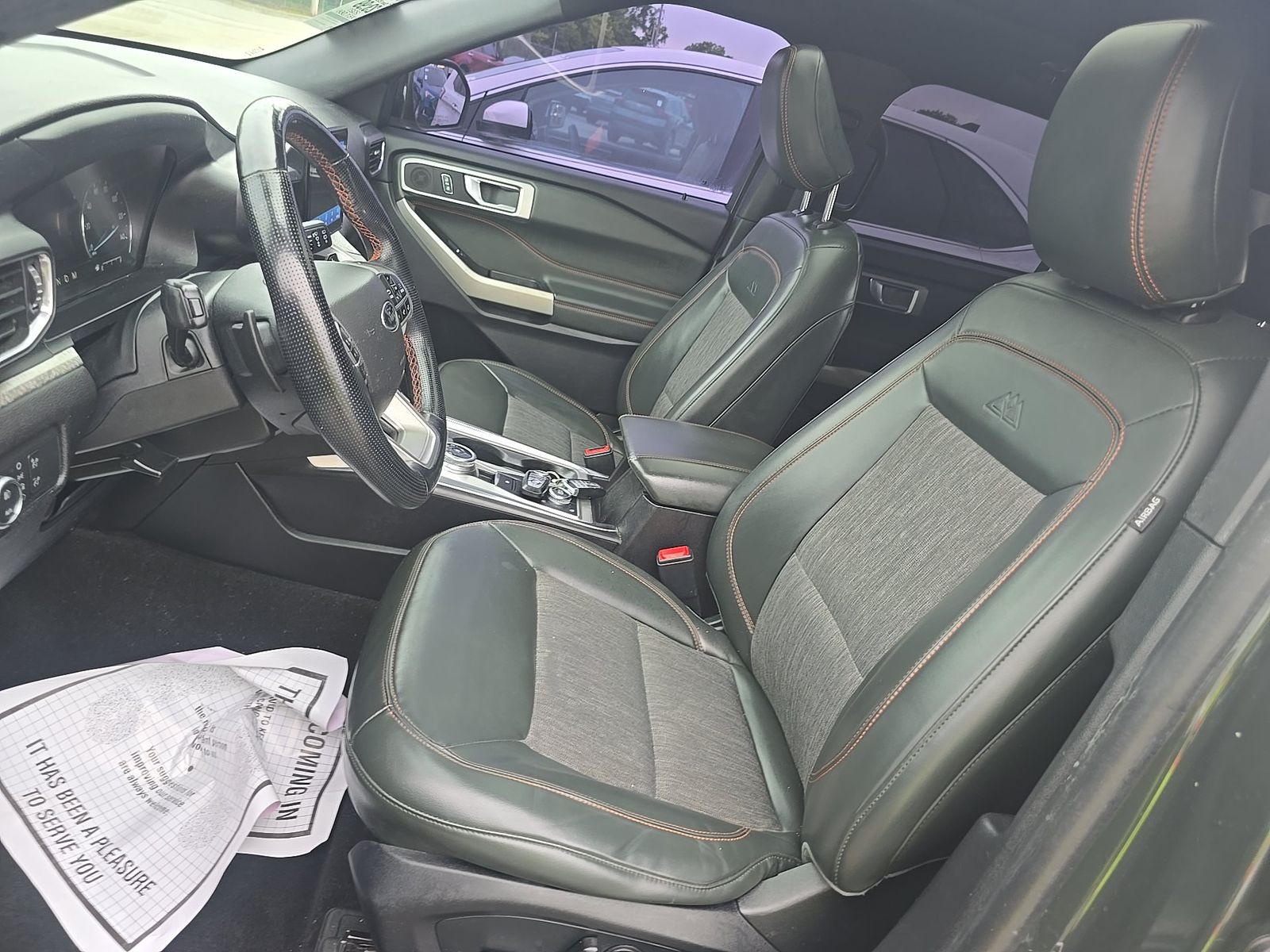 FORD EXPLORER - 8