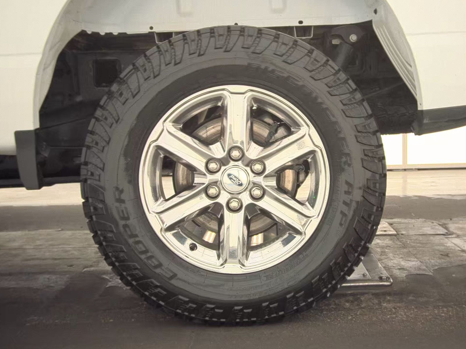 2025 Ford F-150 XLT AWD