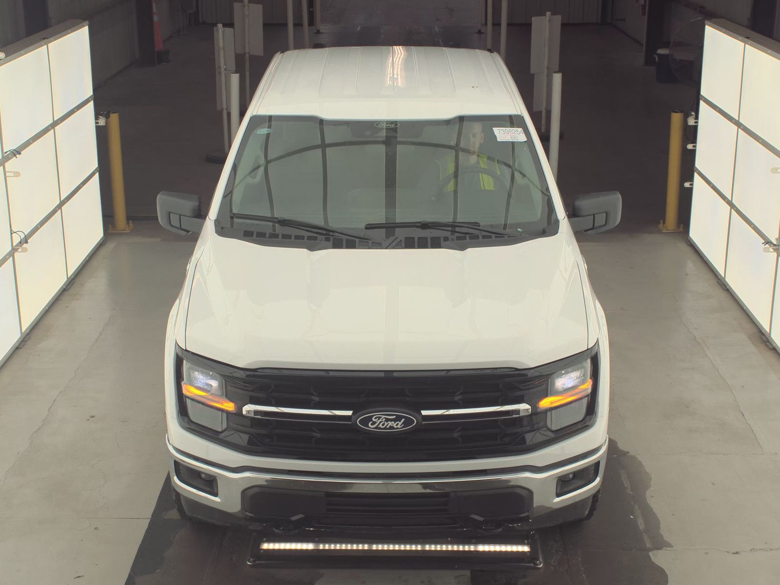 2025 Ford F-150 XLT AWD