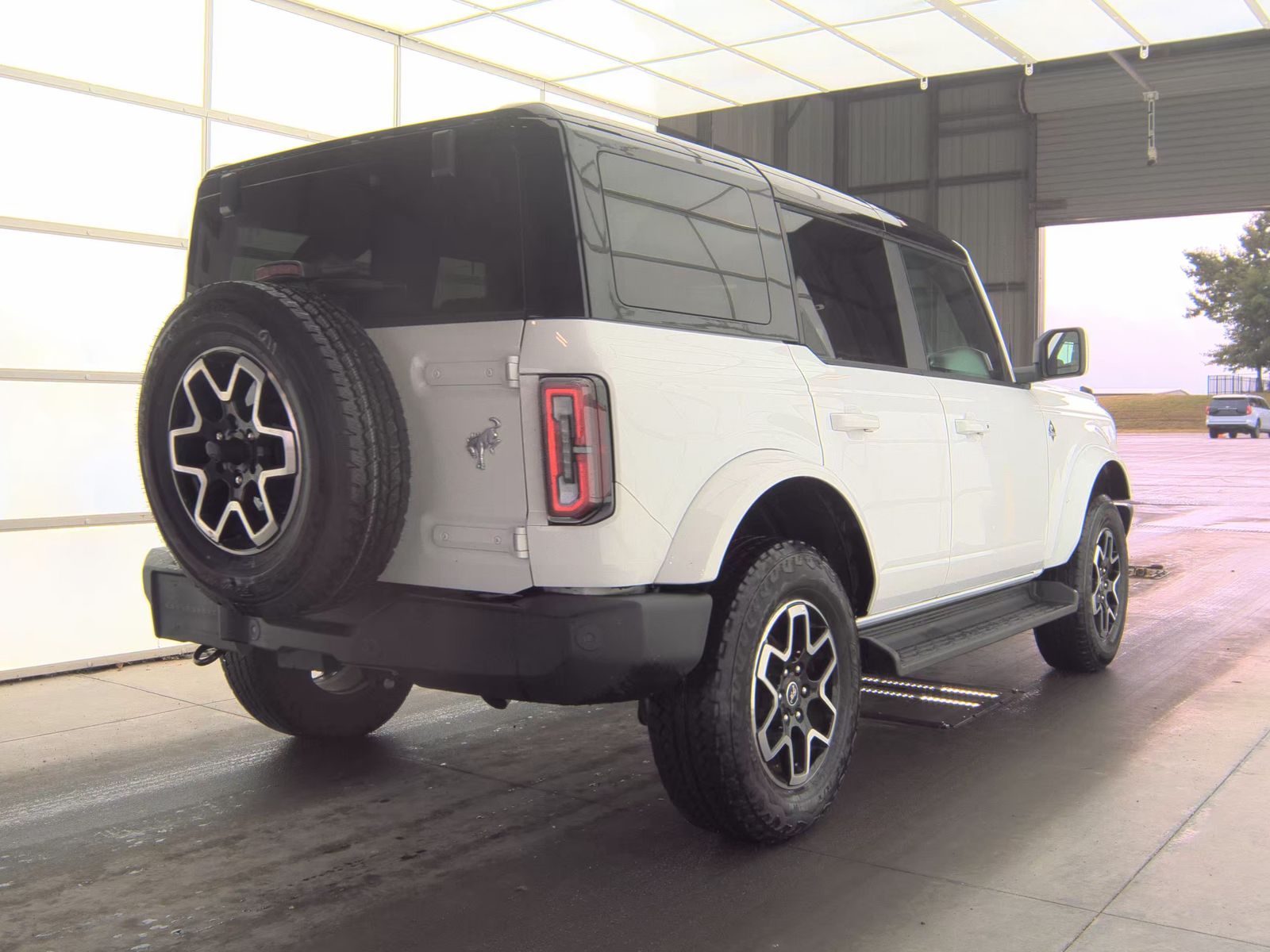 FORD BRONCO - 6