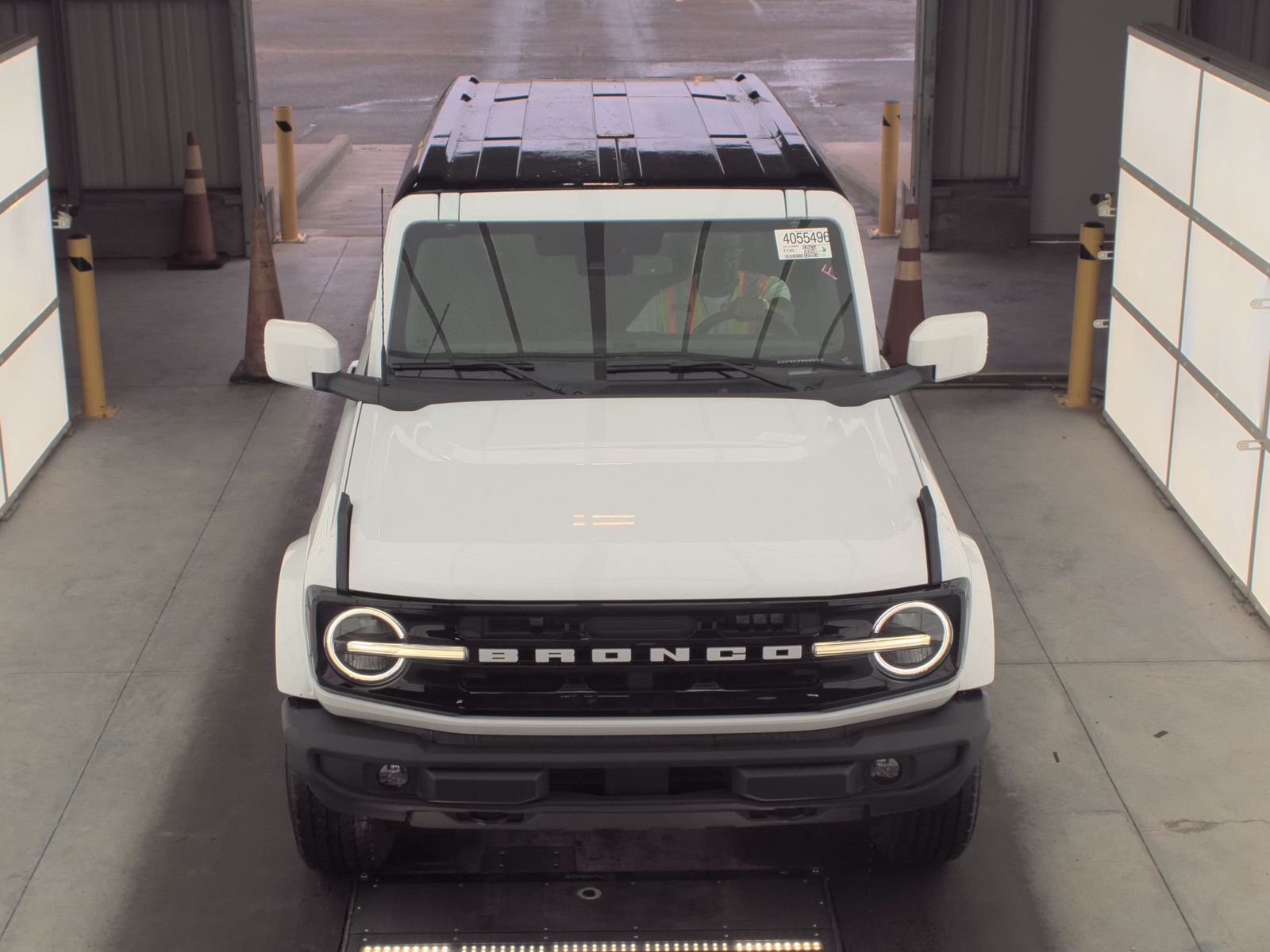 FORD BRONCO - 3