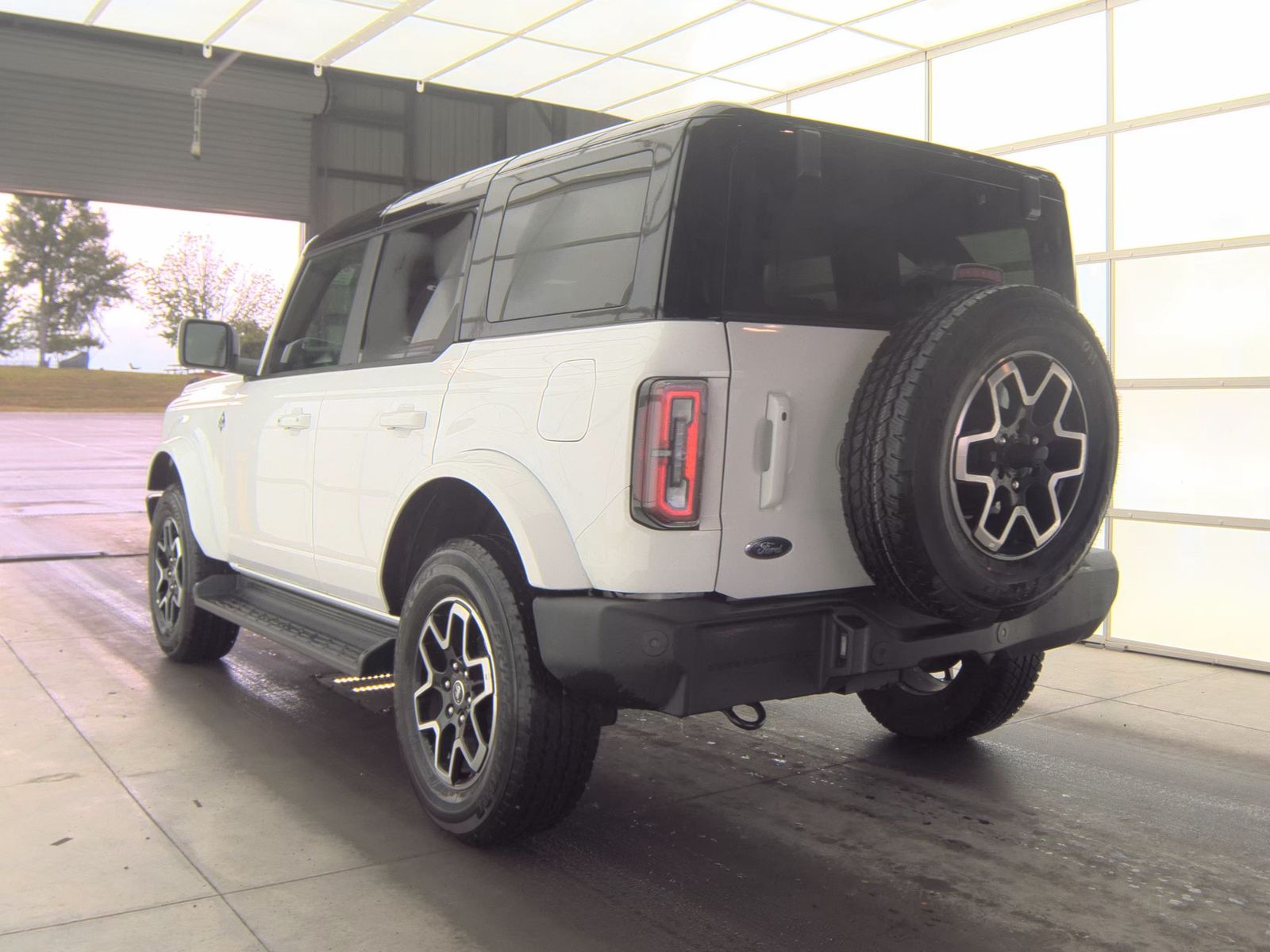 FORD BRONCO - 9