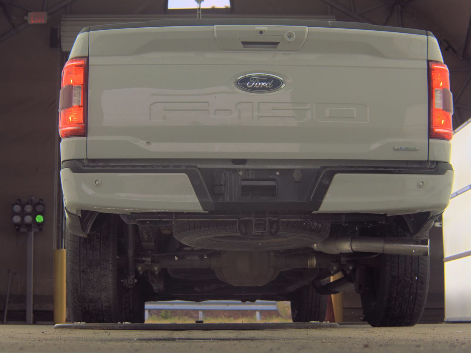 FORD F-150 - 8