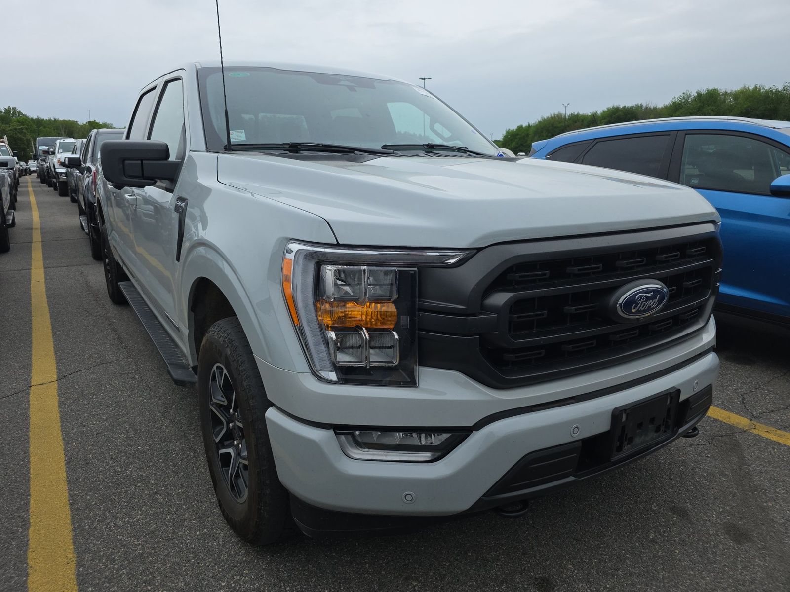 FORD F-150 - 4