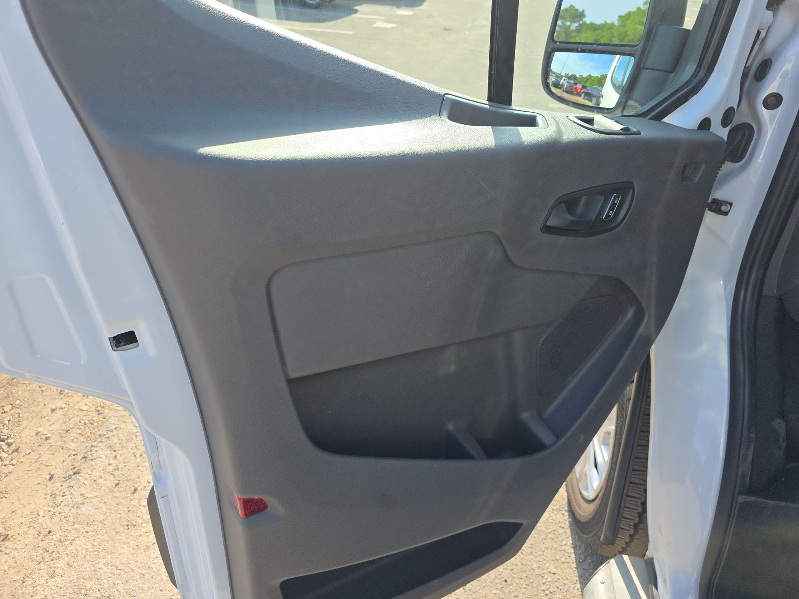 FORD TRANSIT 250 - 10