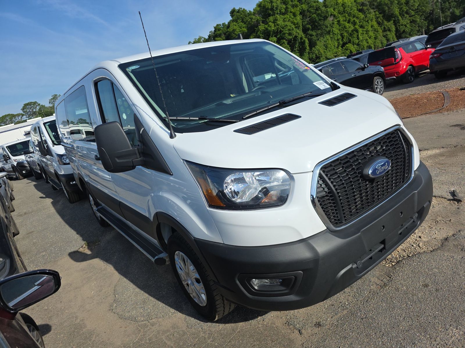 FORD TRANSIT 250 - 4
