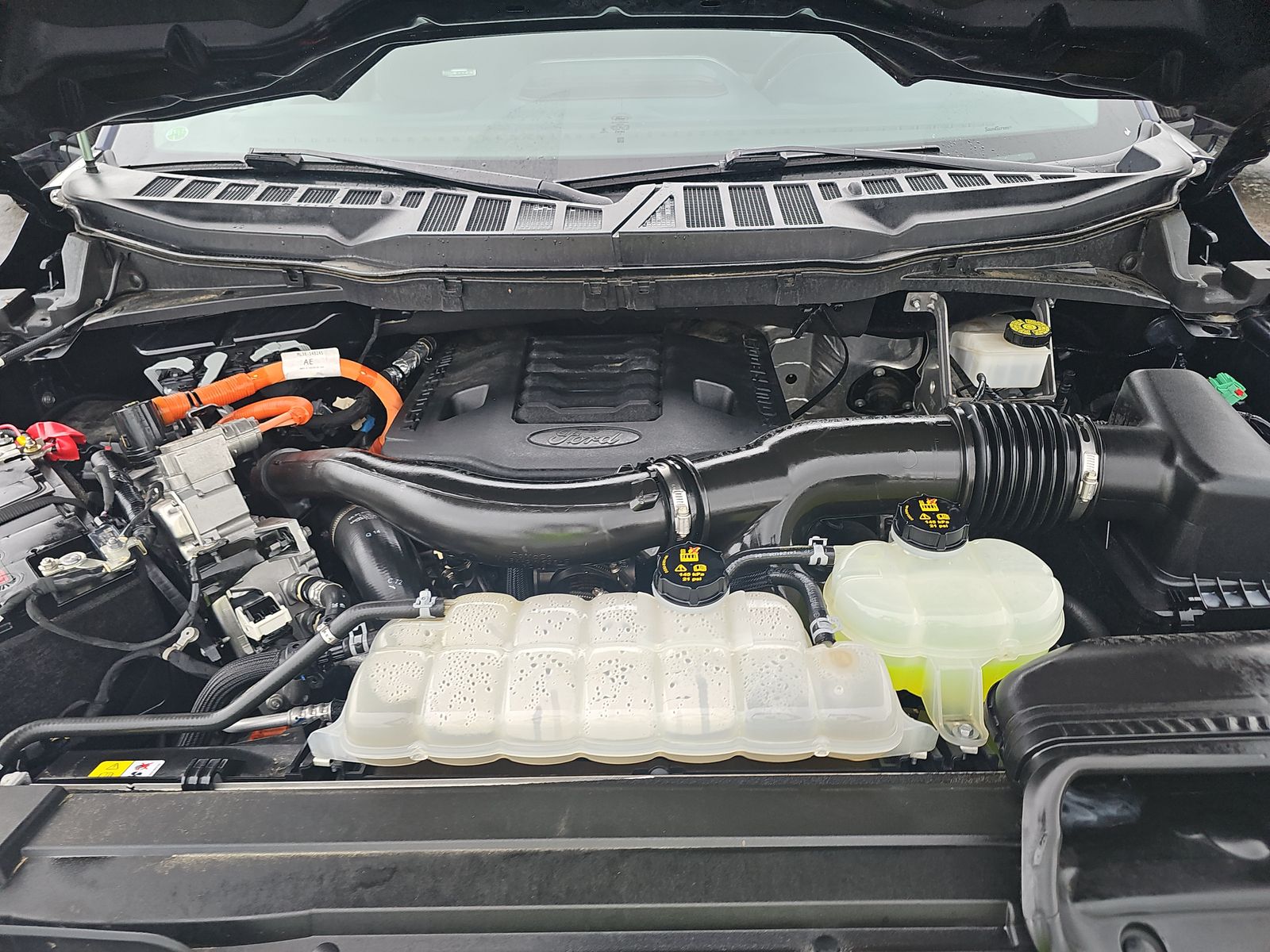 2022 Ford F-150 Hybrid Limited AWD