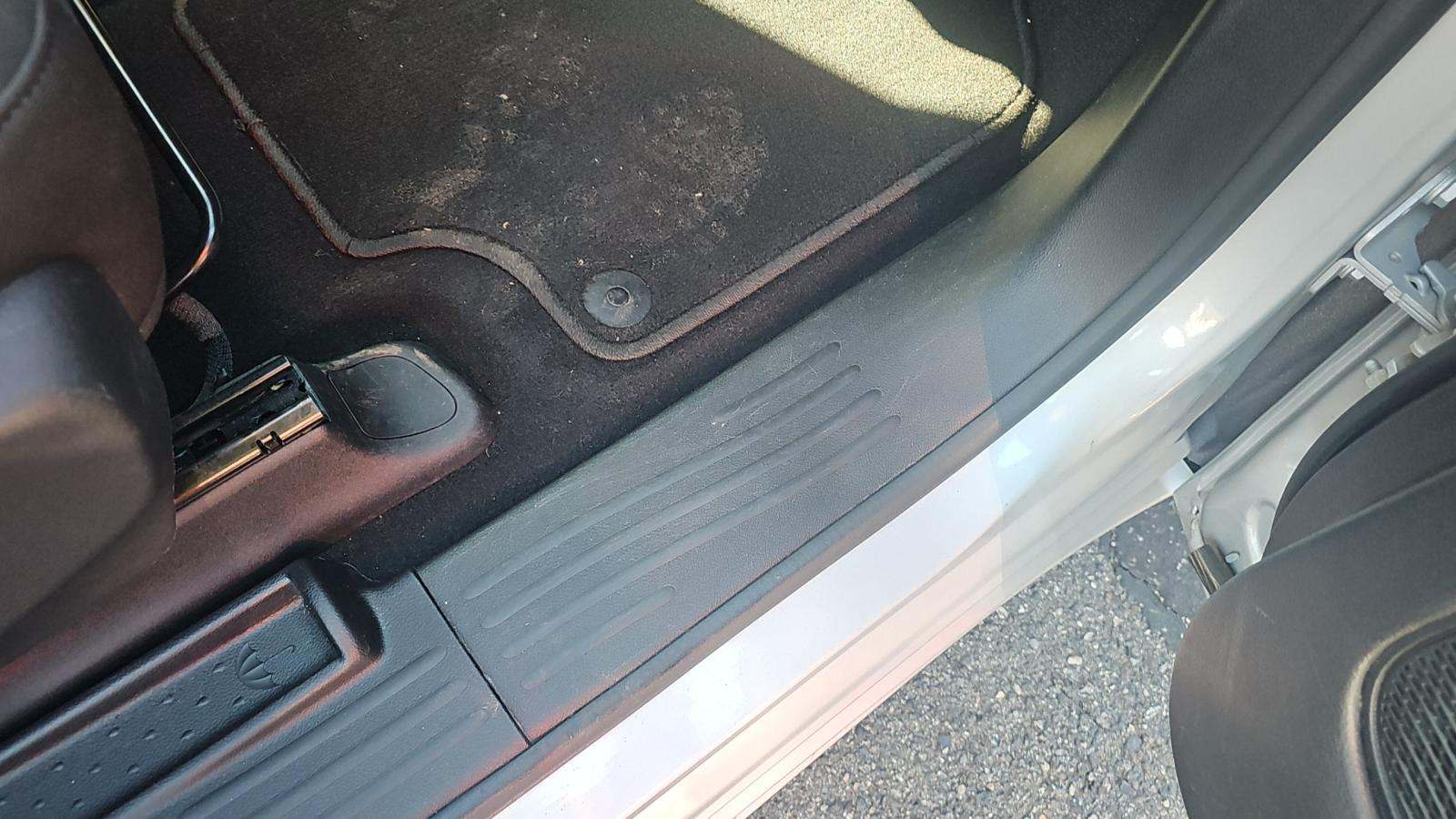2023 Chrysler Pacifica Touring FWD
